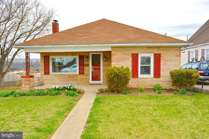 This little gem has been well cared for and is ready for new owners.  Built in 1948 to the solid construction standards of the time.  They don't build them like this anymore! Gorgeous hardwood floors, large eat-in kitchen, huge unfinished basement and Double Lot that is fenced!   The driveway curb is in, ready for a driveway, off street parking and garage.  So many possibilities for the large yard!  This property is within walking distance of the community center and pool.   Schedule a showing online...this wont last long!