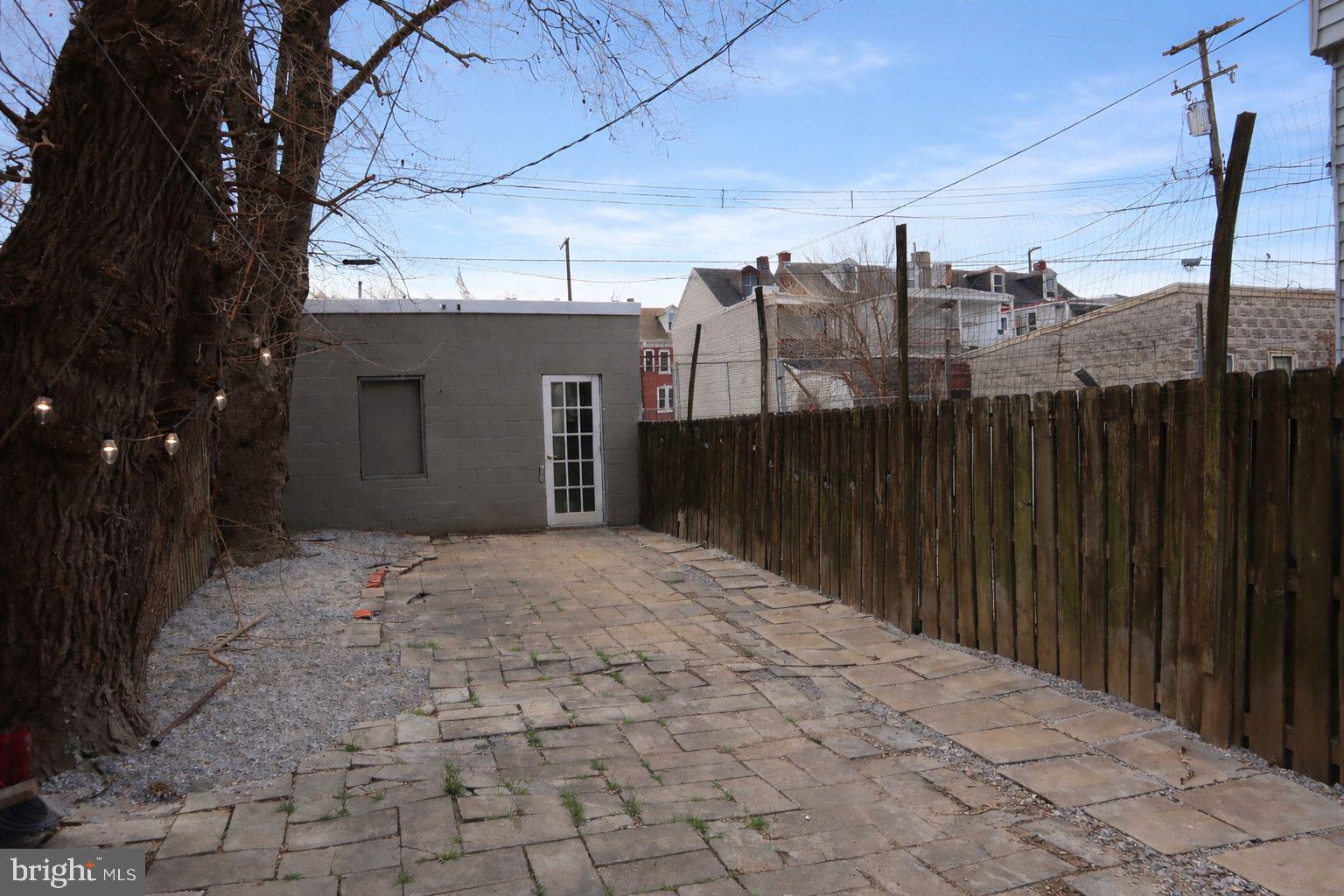 EAST YORK - Residential