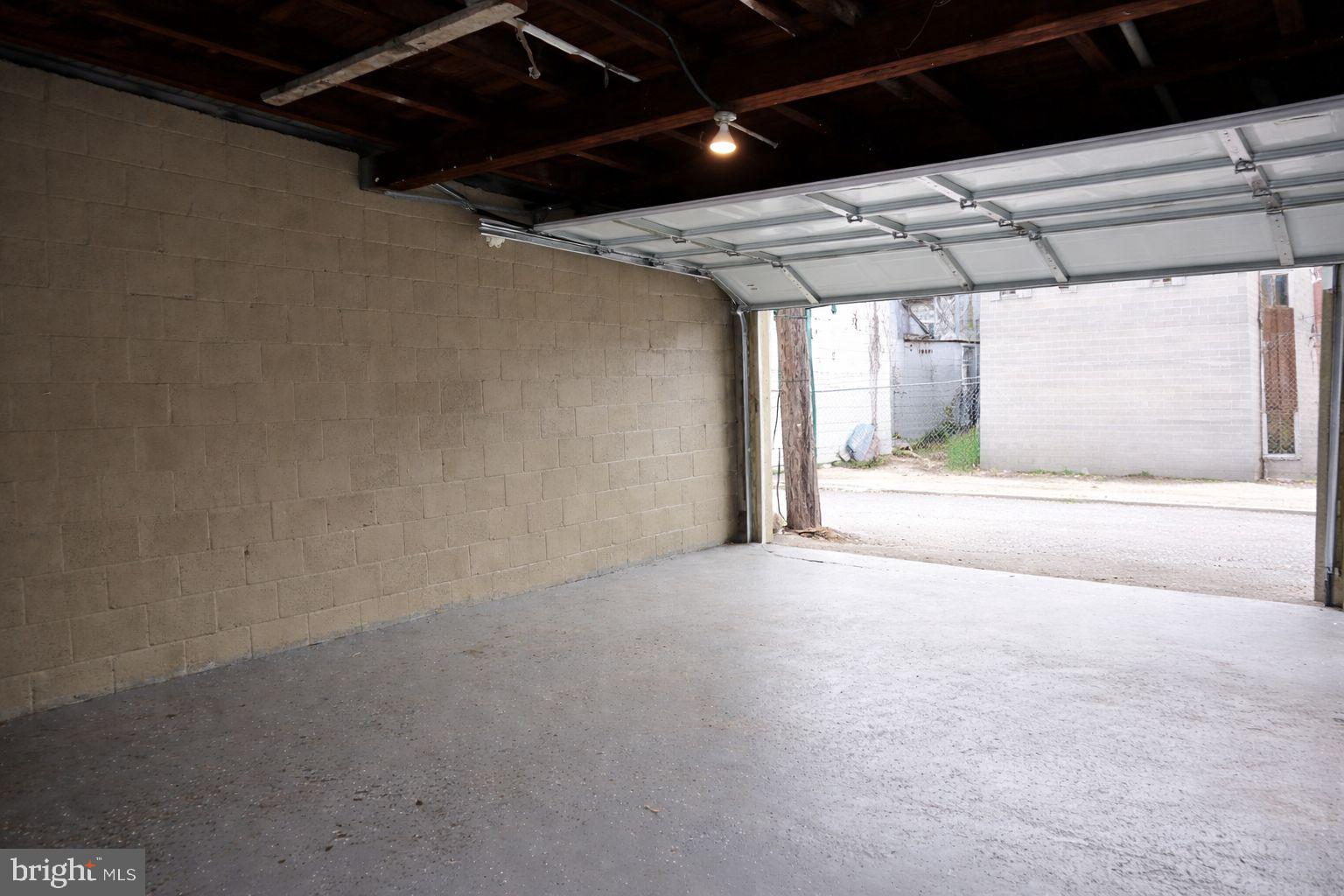 EAST YORK - Residential