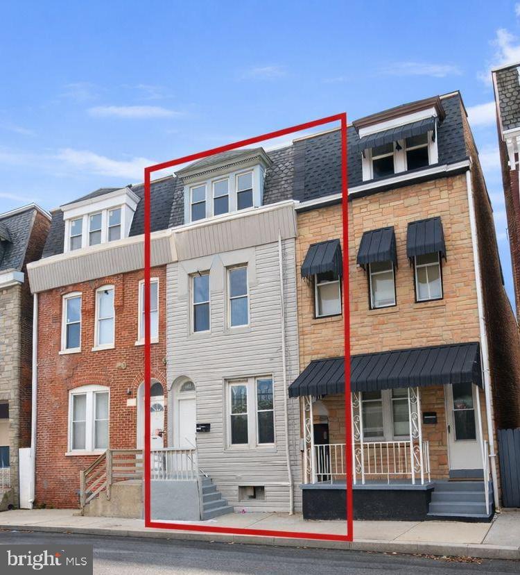 EAST YORK - Residential