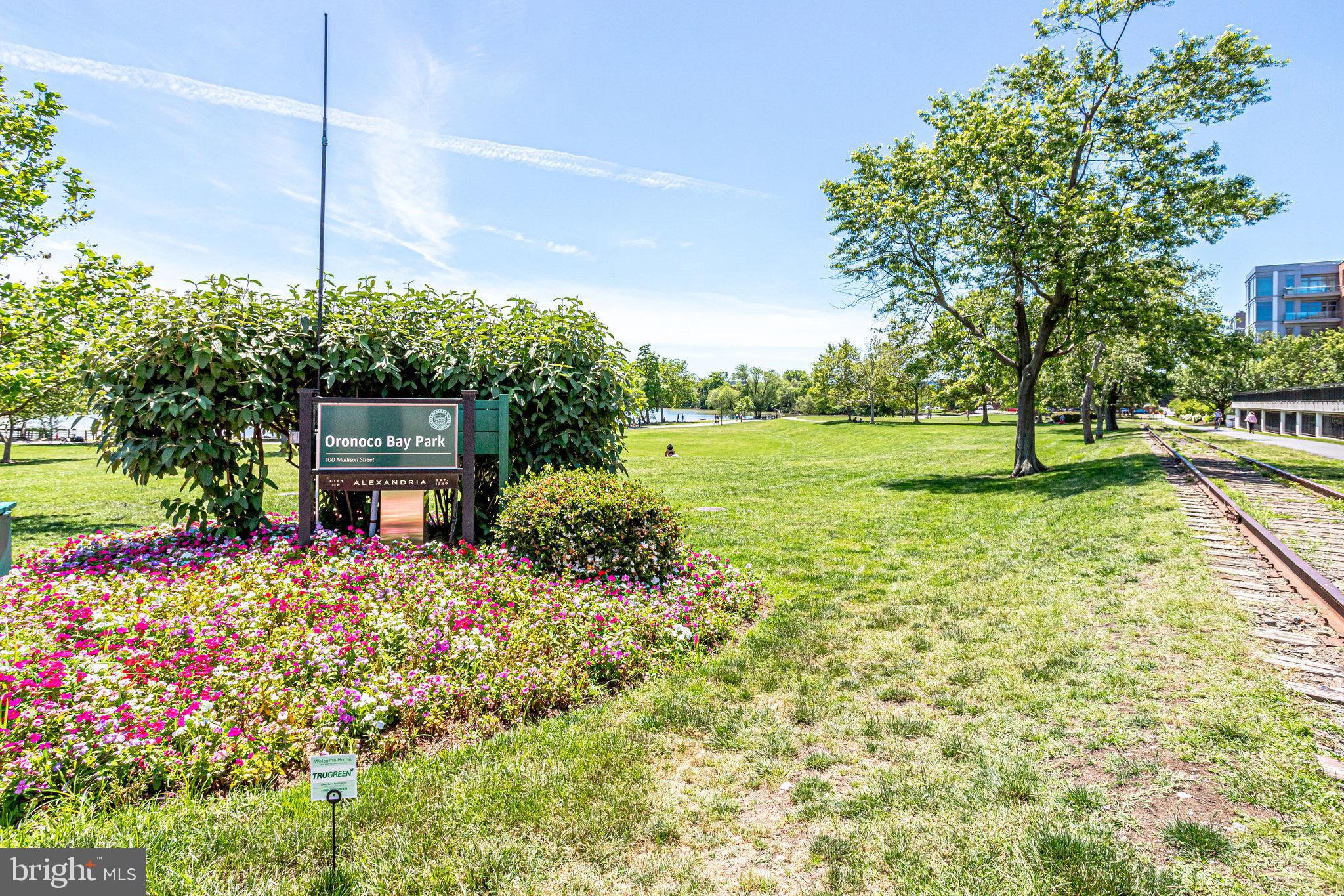 RIVERGATE - Residential