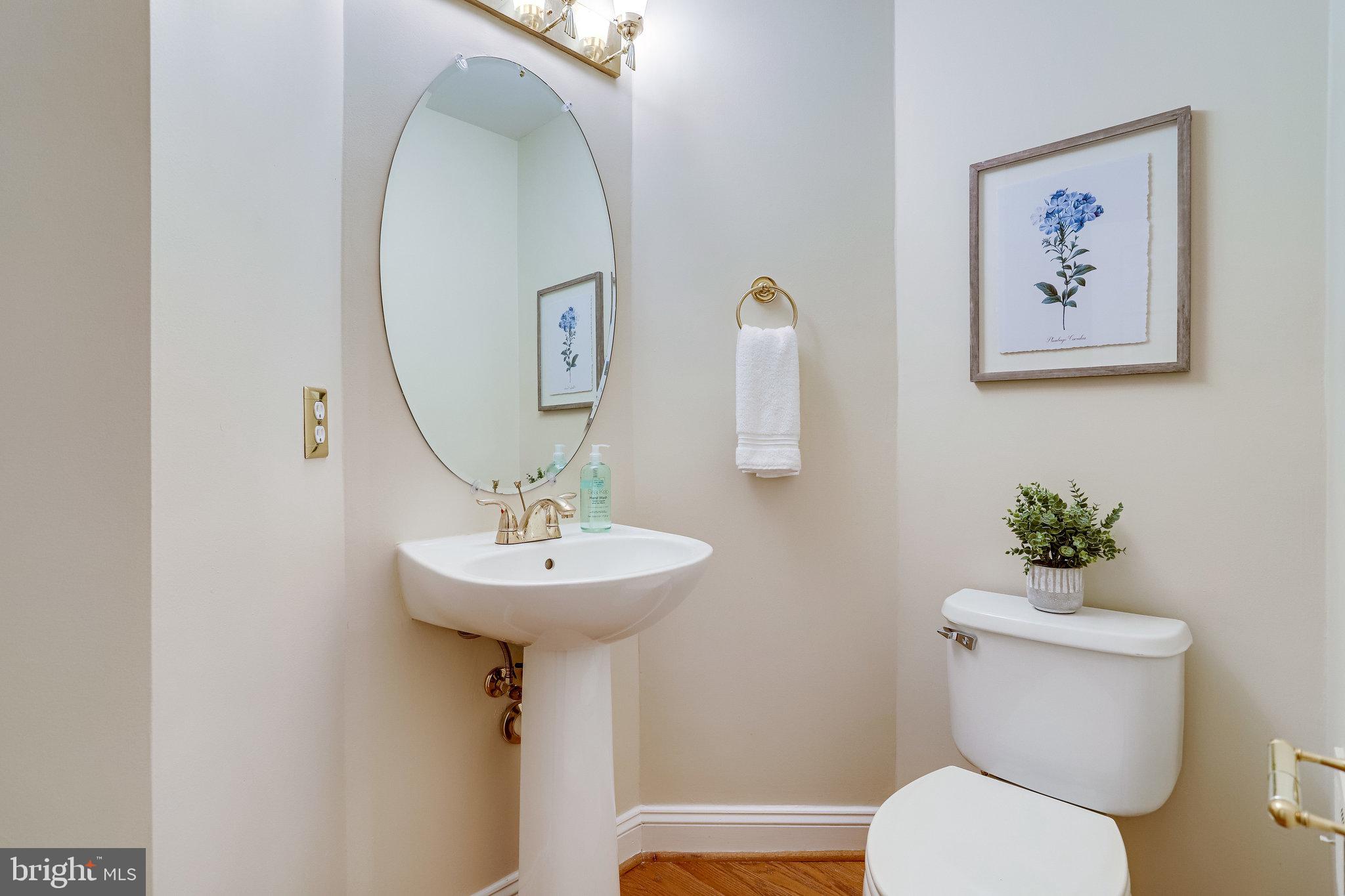 RIVERGATE - Residential