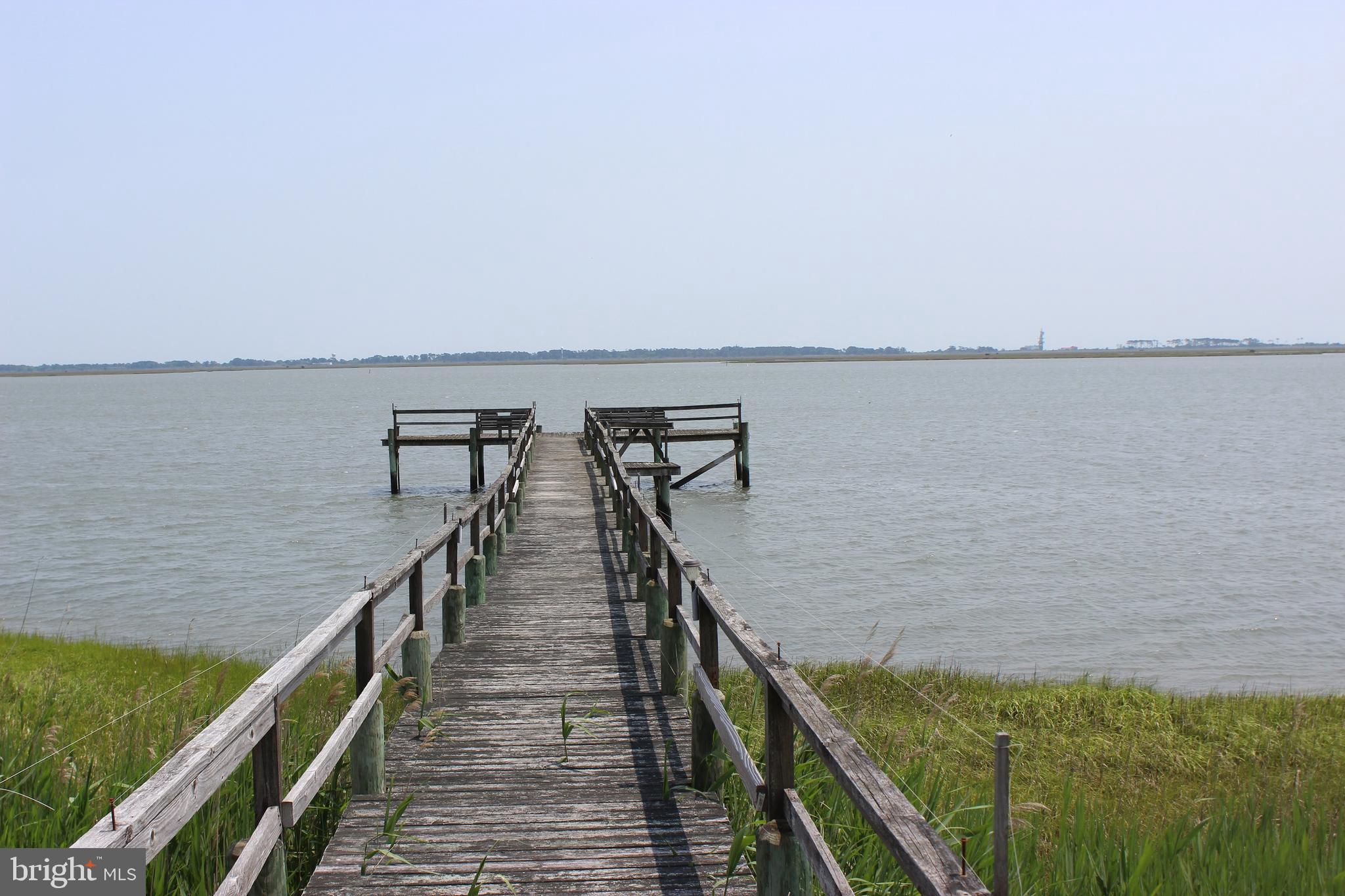 EAGLE SOUND ESTATE - Land