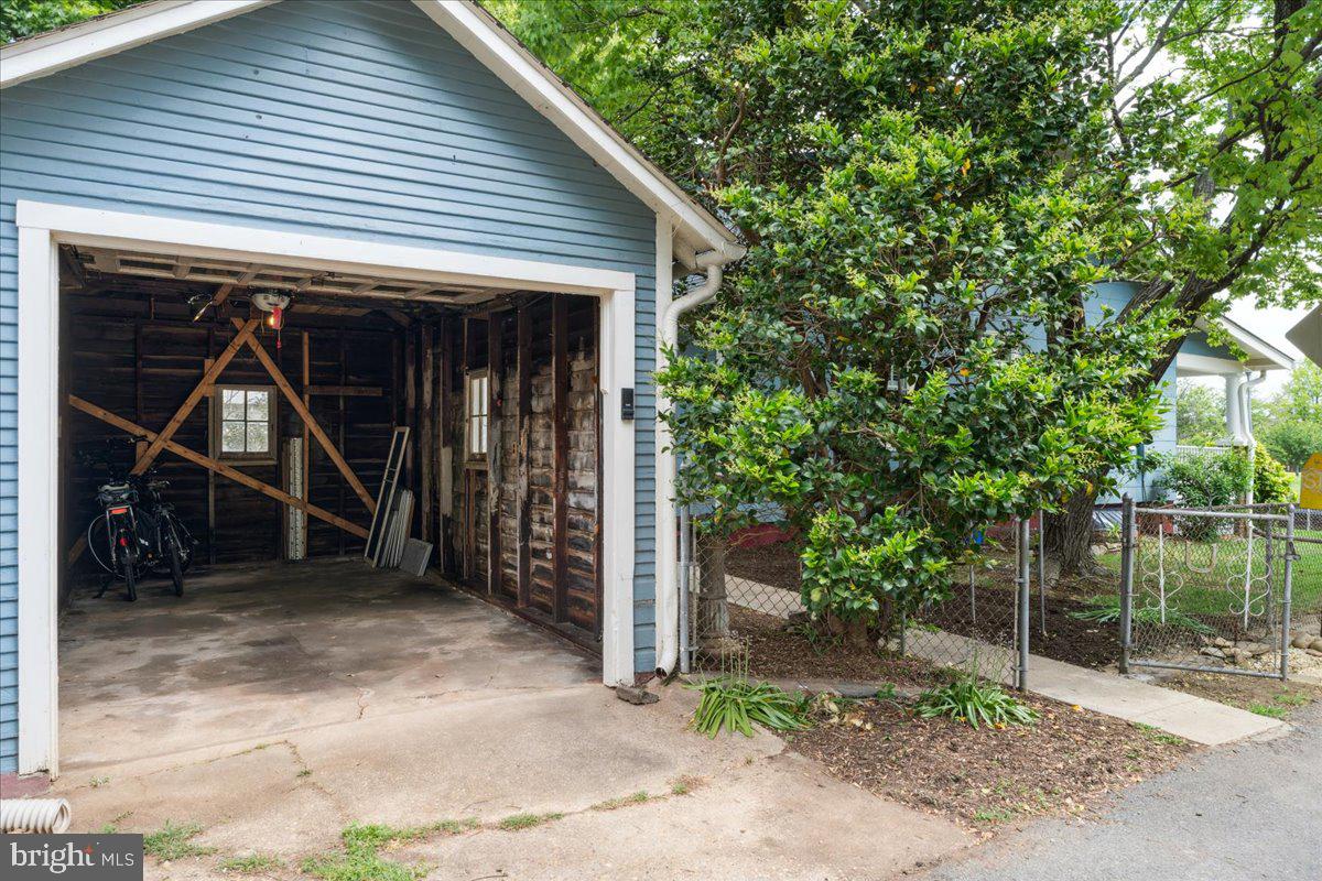 HYATTSVILLE ADDITION - Residential
