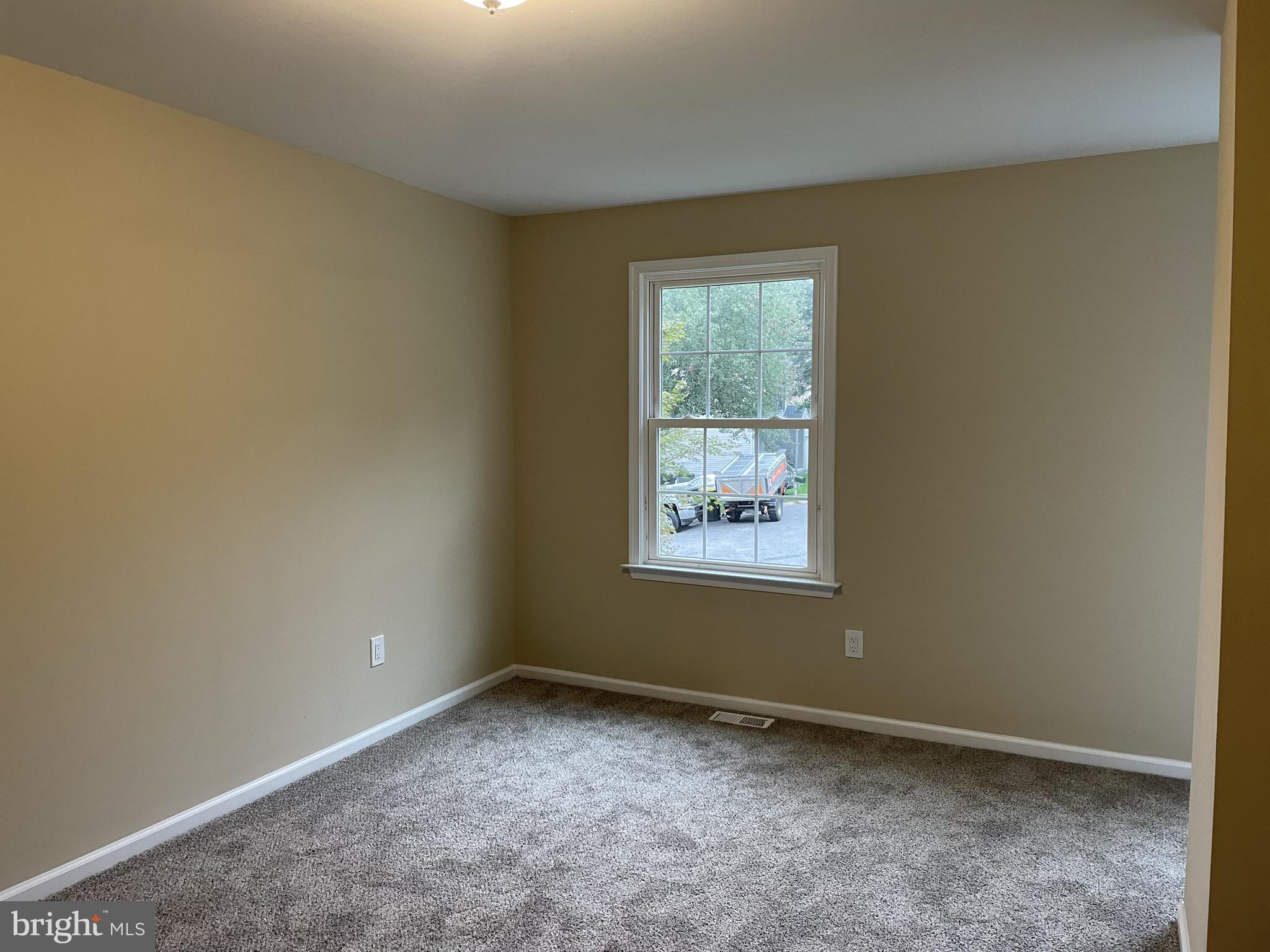 VICTORIA CROSSING - Residential Lease