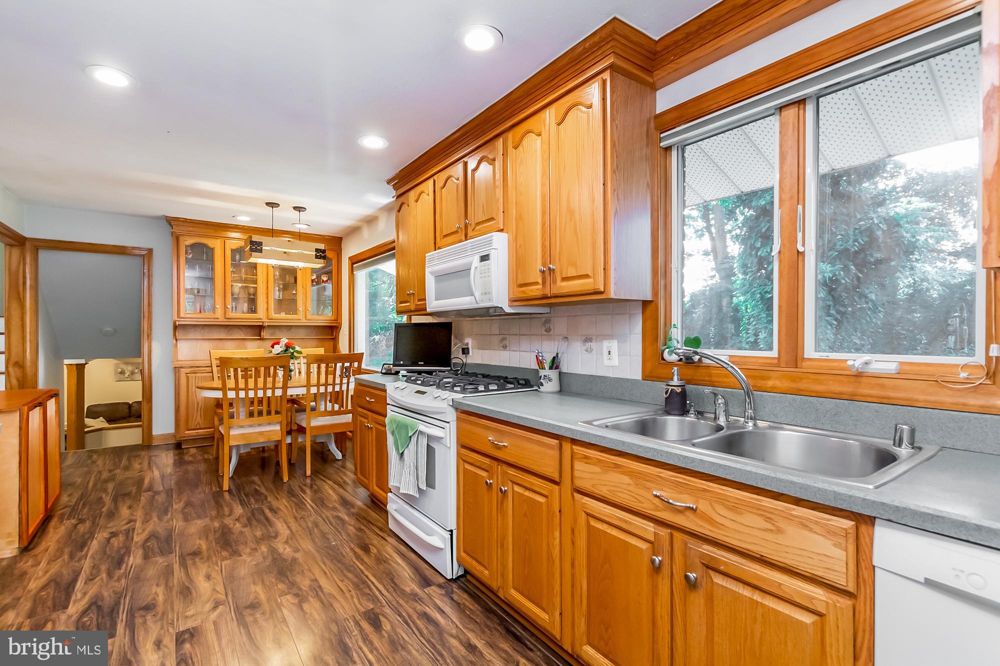 JARRETTSVILLE - Residential