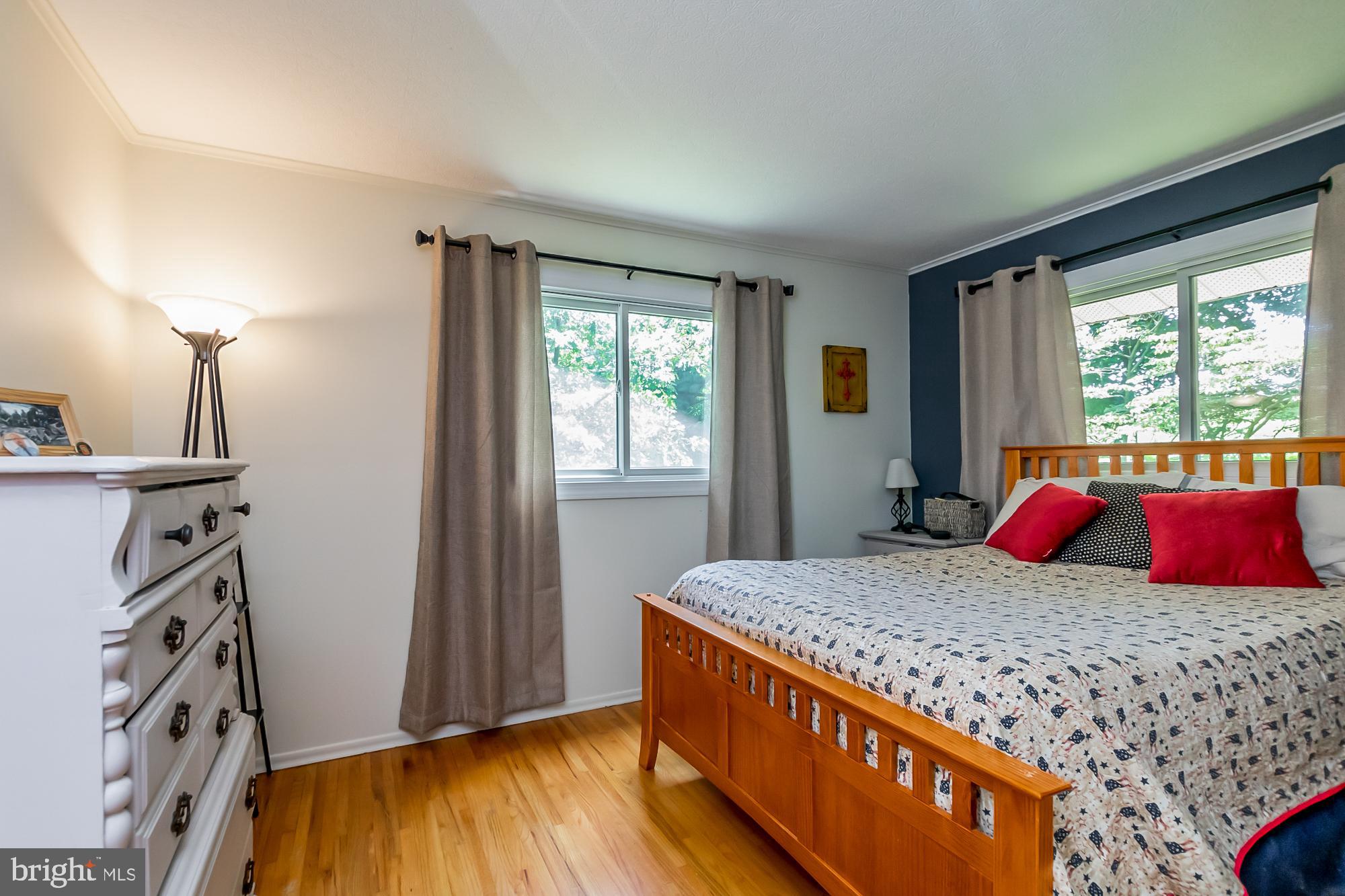 JARRETTSVILLE - Residential