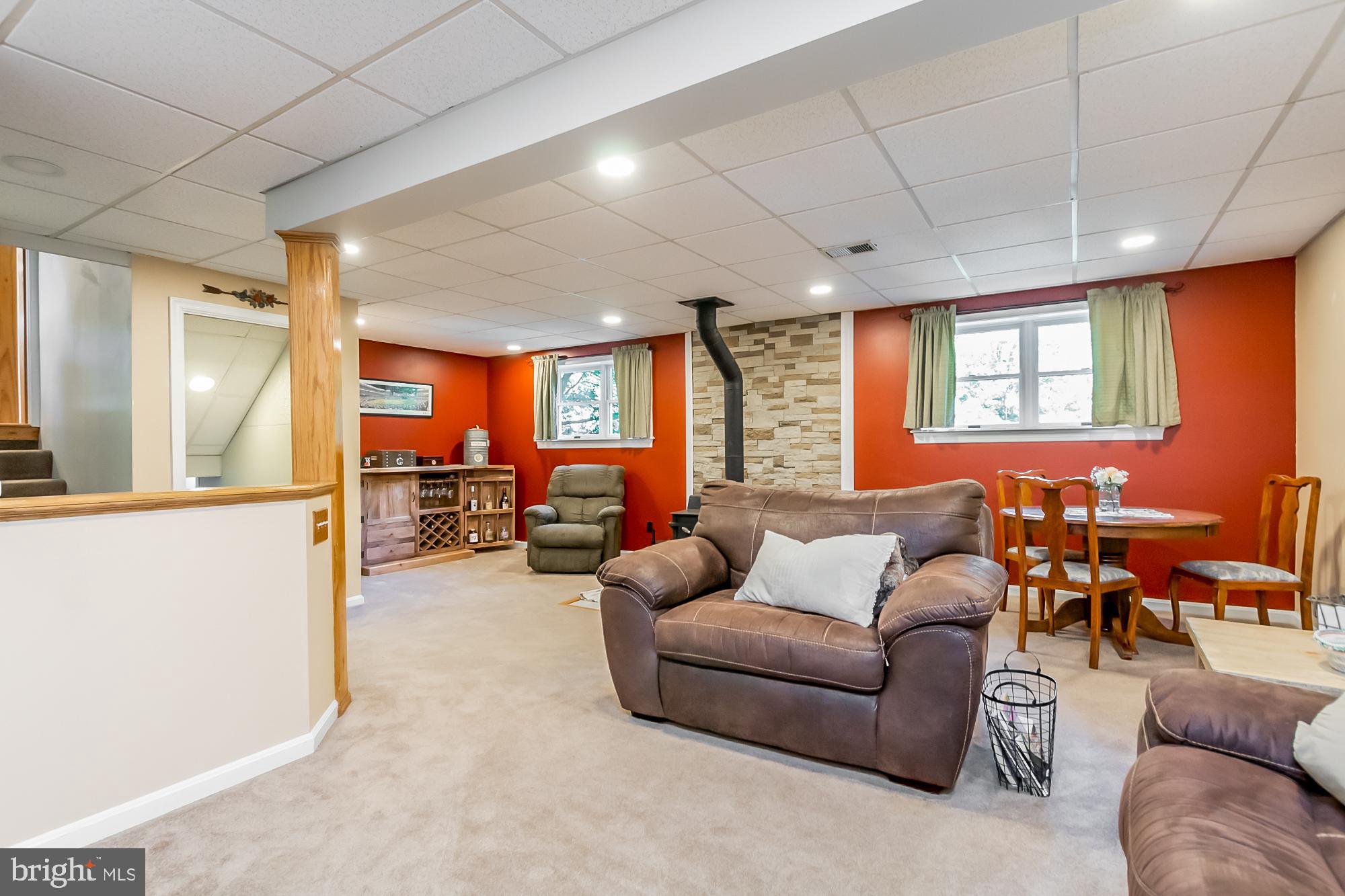 JARRETTSVILLE - Residential