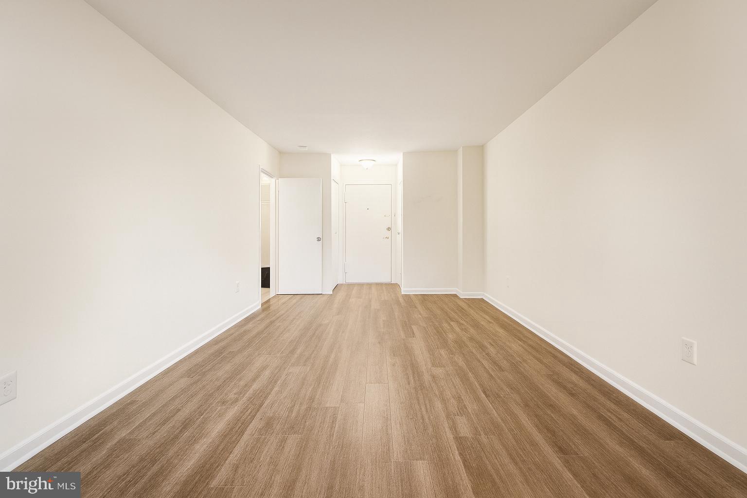 1121 ARLINGTON BOULEVARD 703