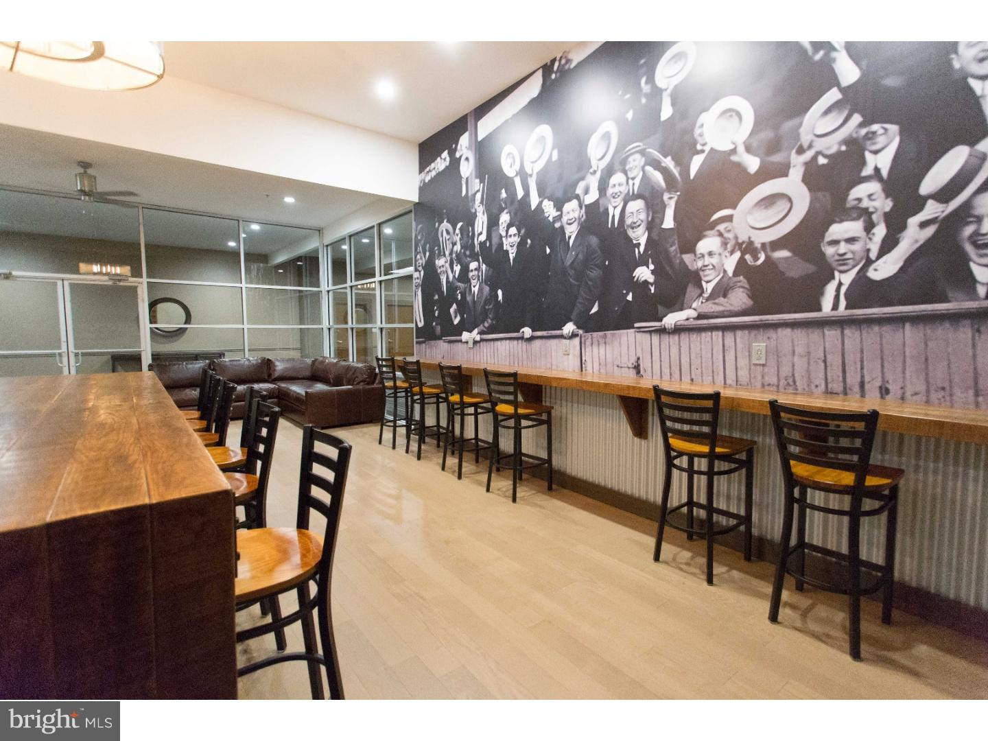 CHINATOWN - Residential Lease