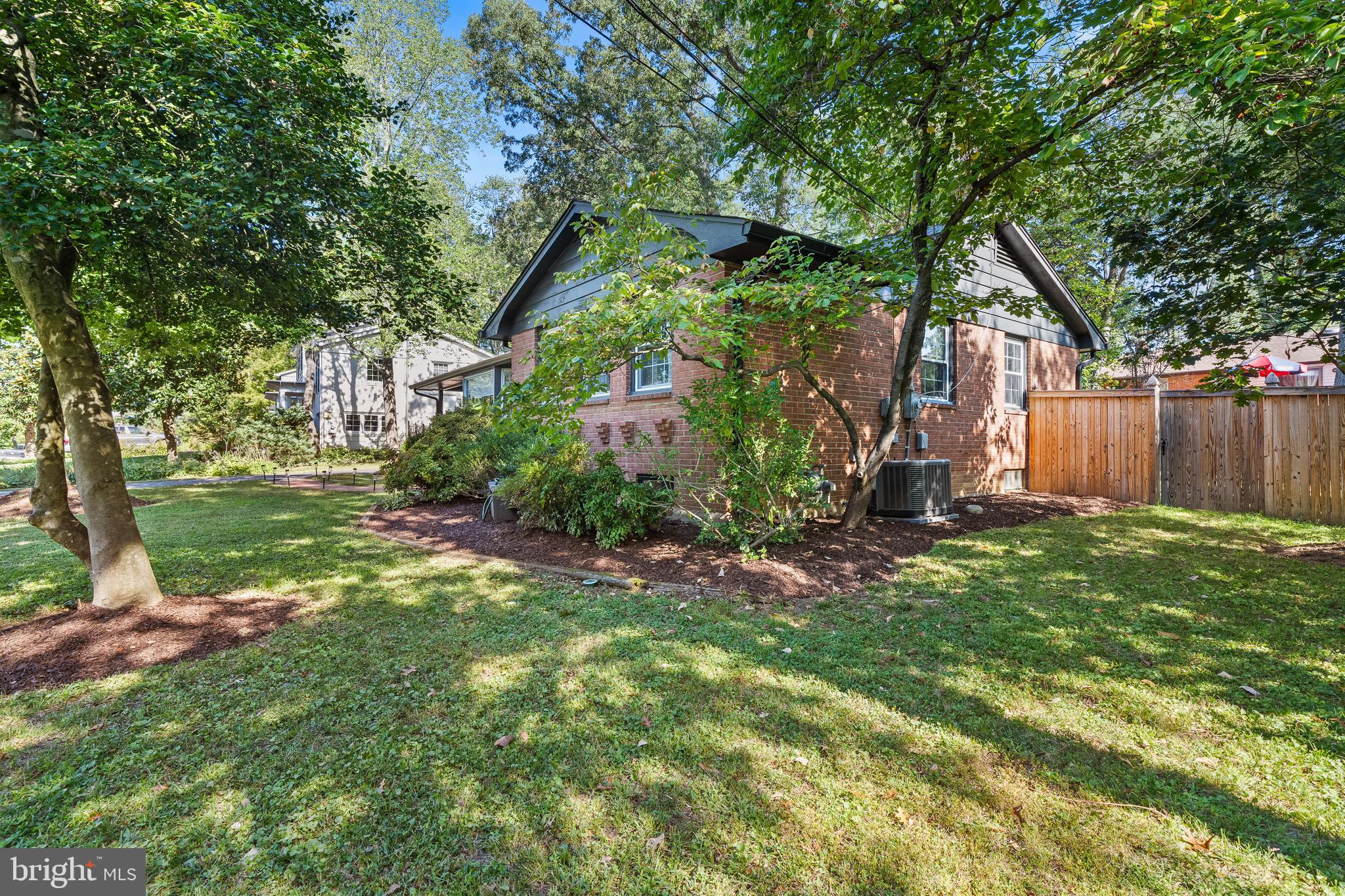 STRATFORD LANDING - Residential