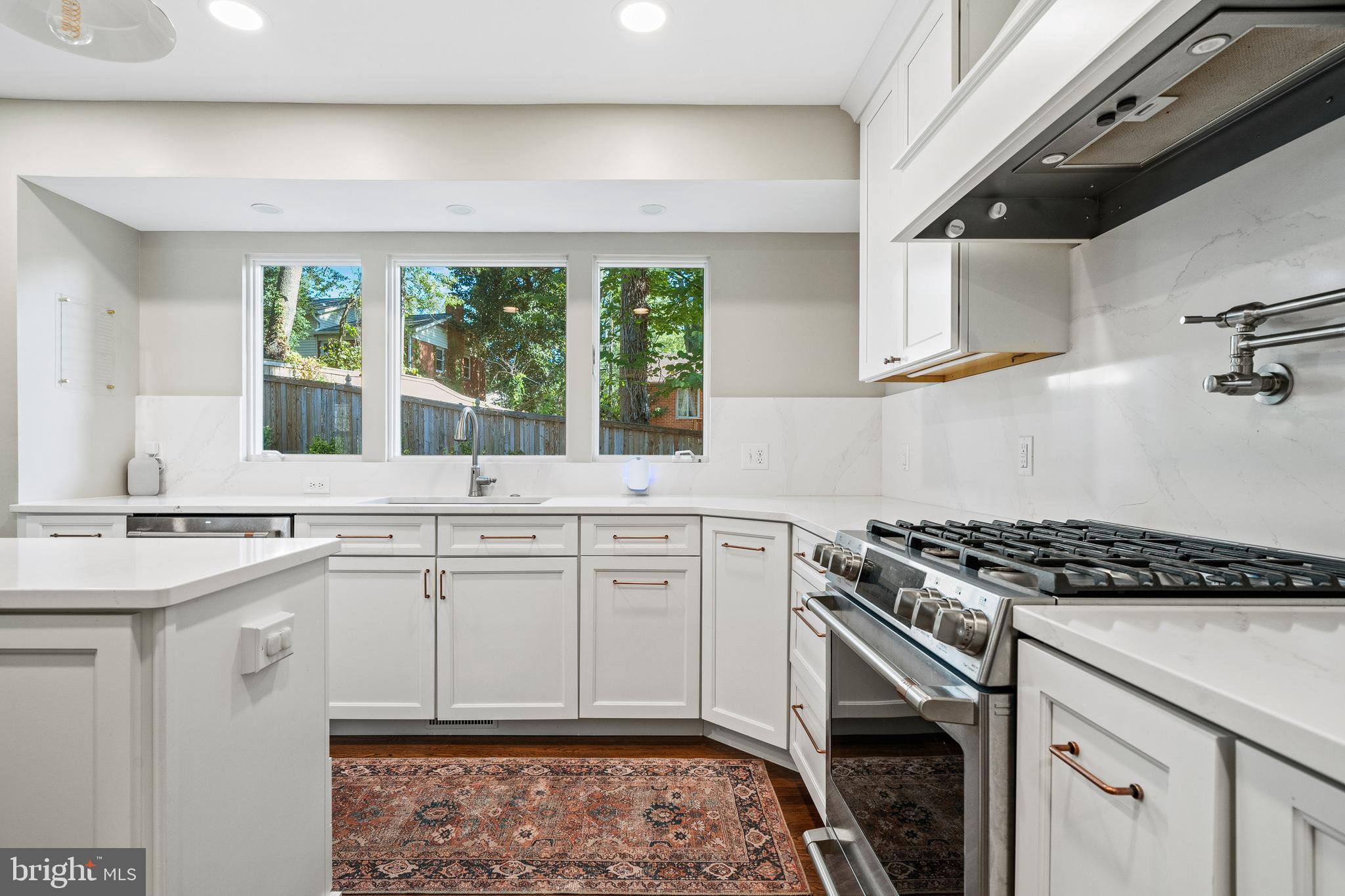 STRATFORD LANDING - Residential