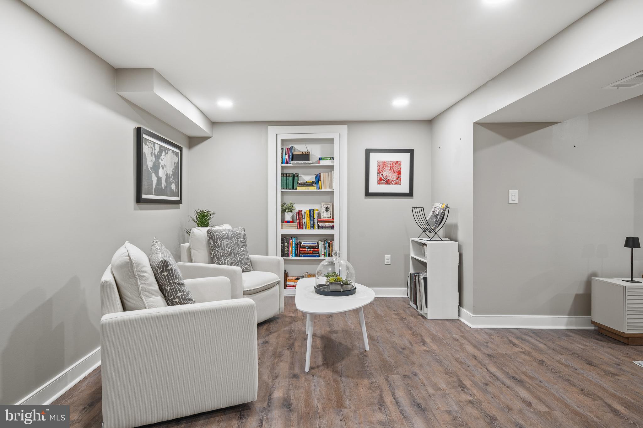 STRATFORD LANDING - Residential