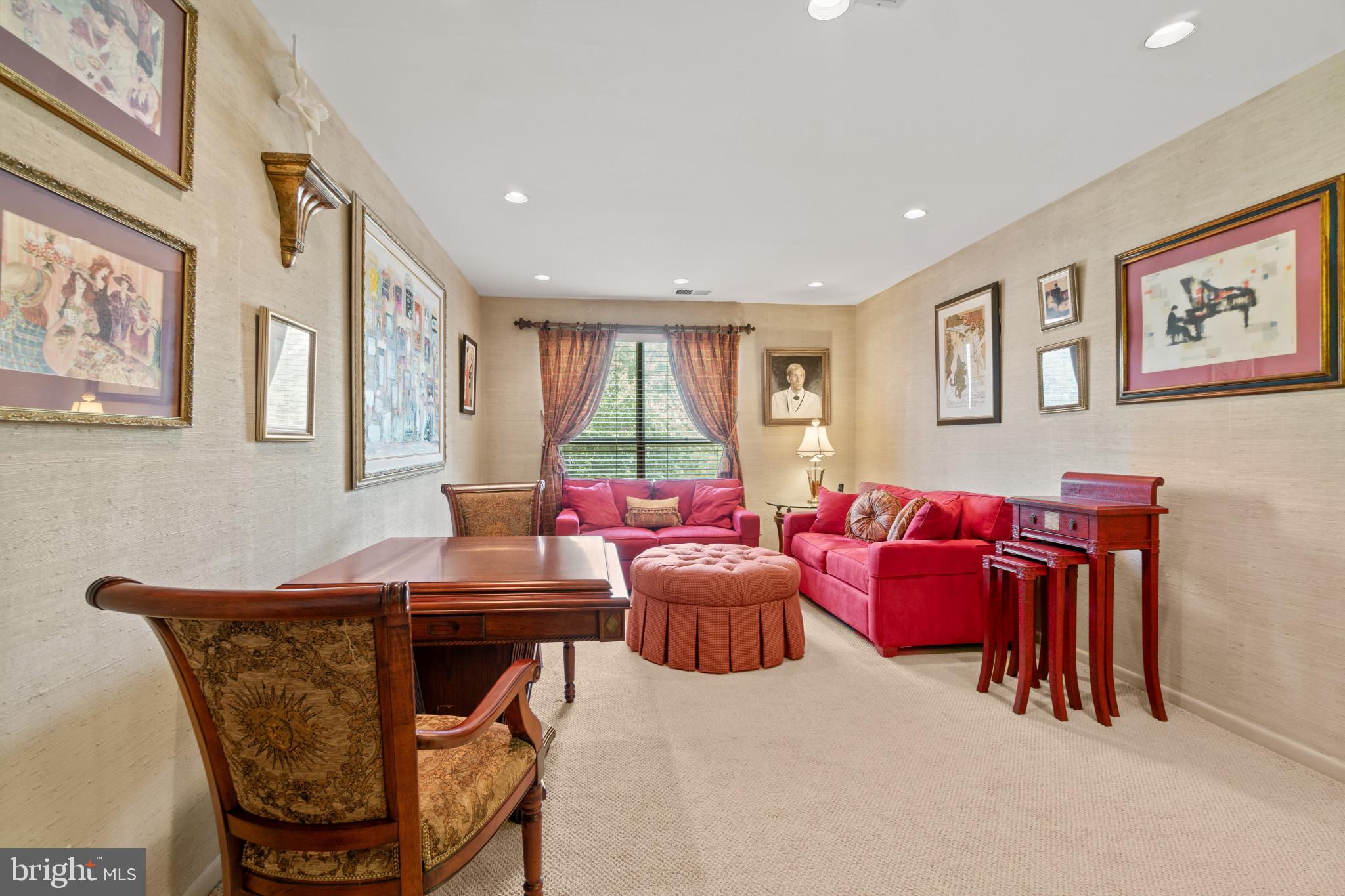 THE ELMONT - Residential