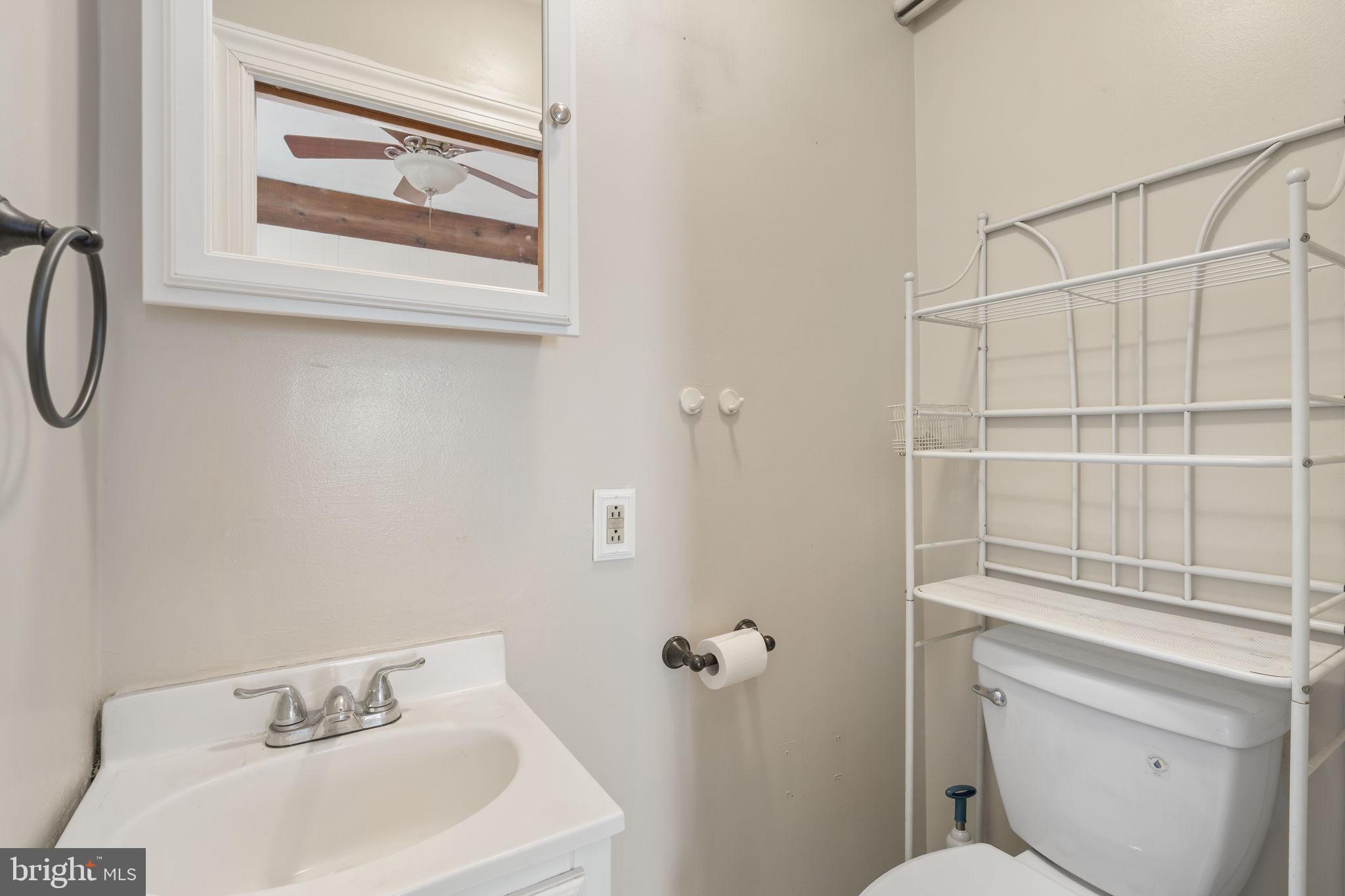 CLIFTON HEIGHTS - Residential