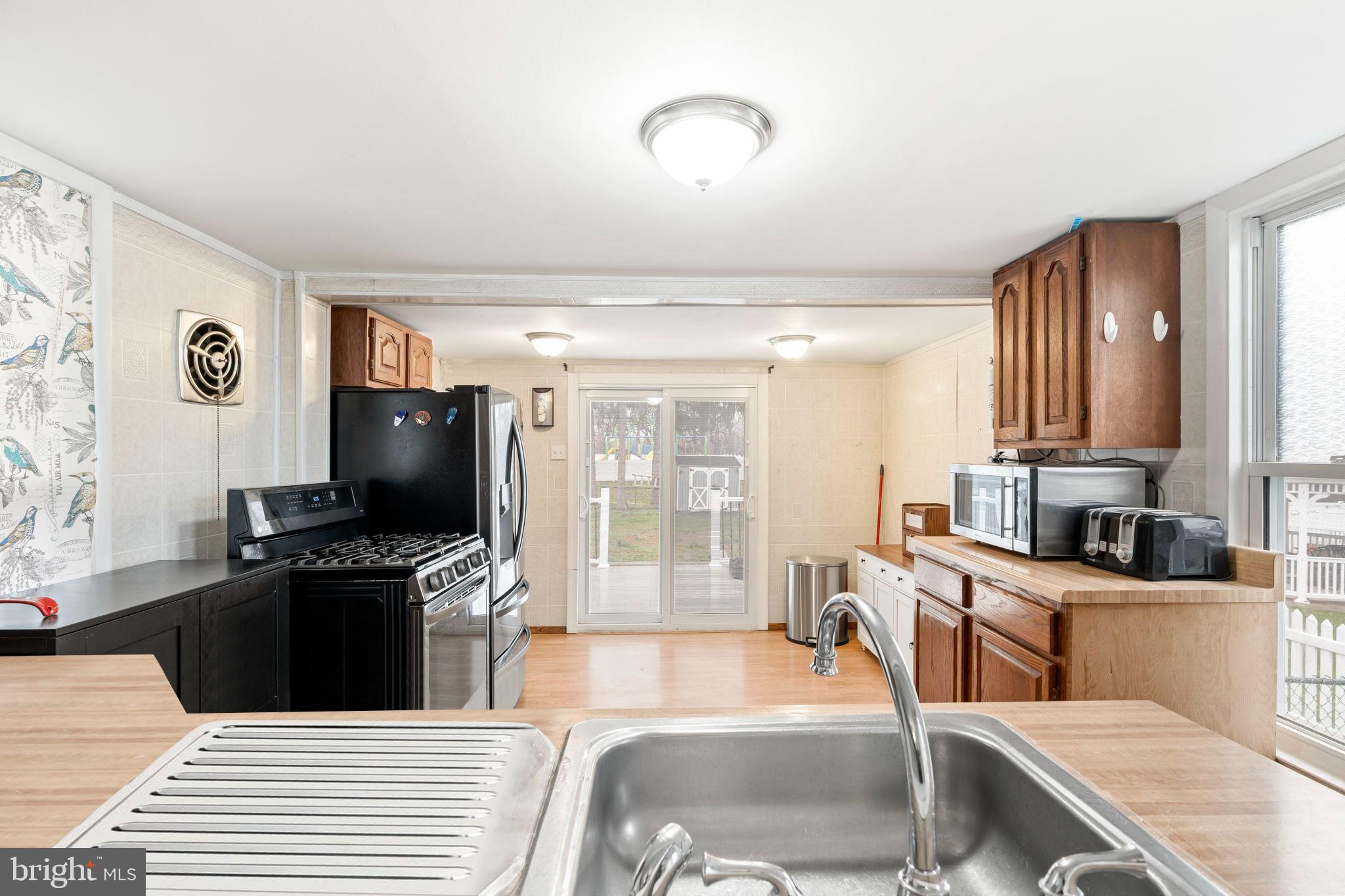 CLIFTON HEIGHTS - Residential