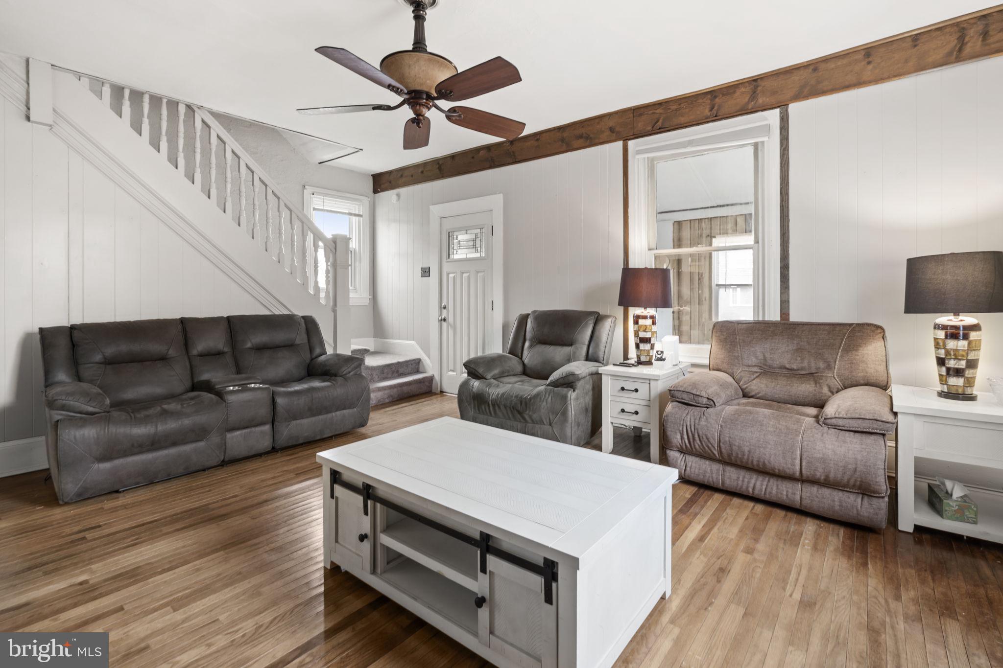 CLIFTON HEIGHTS - Residential