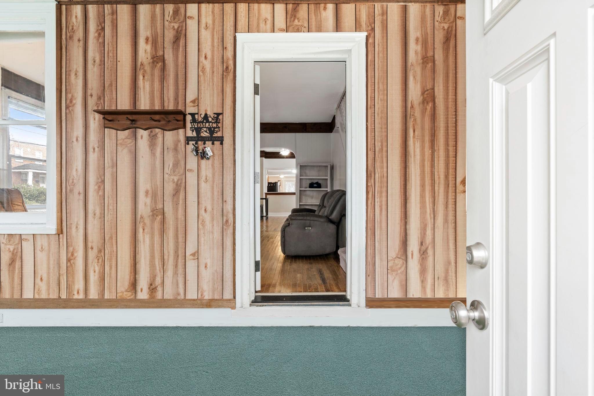 CLIFTON HEIGHTS - Residential