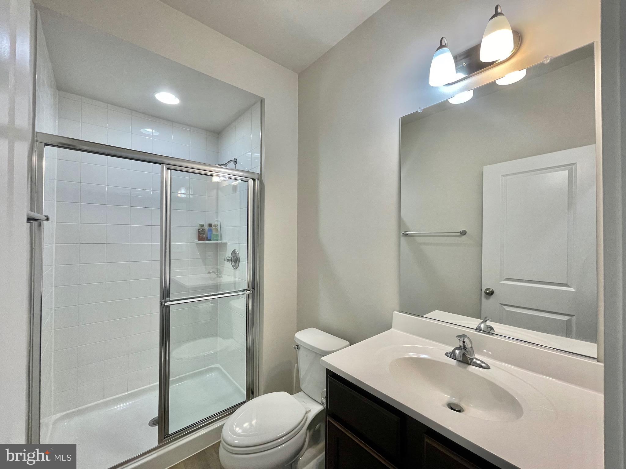 VILLAGES OF URBANA - Residential Lease