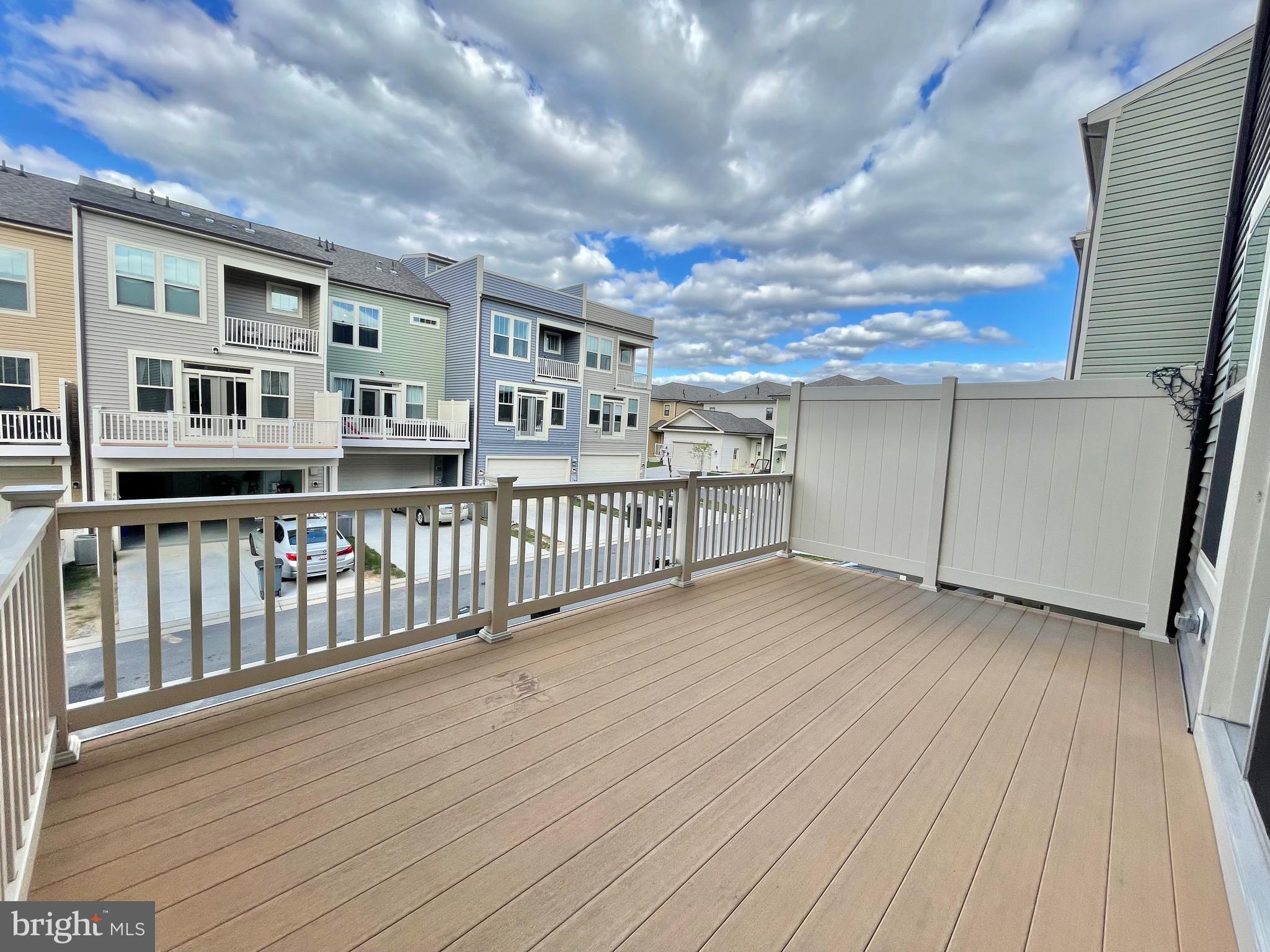 VILLAGES OF URBANA - Residential Lease