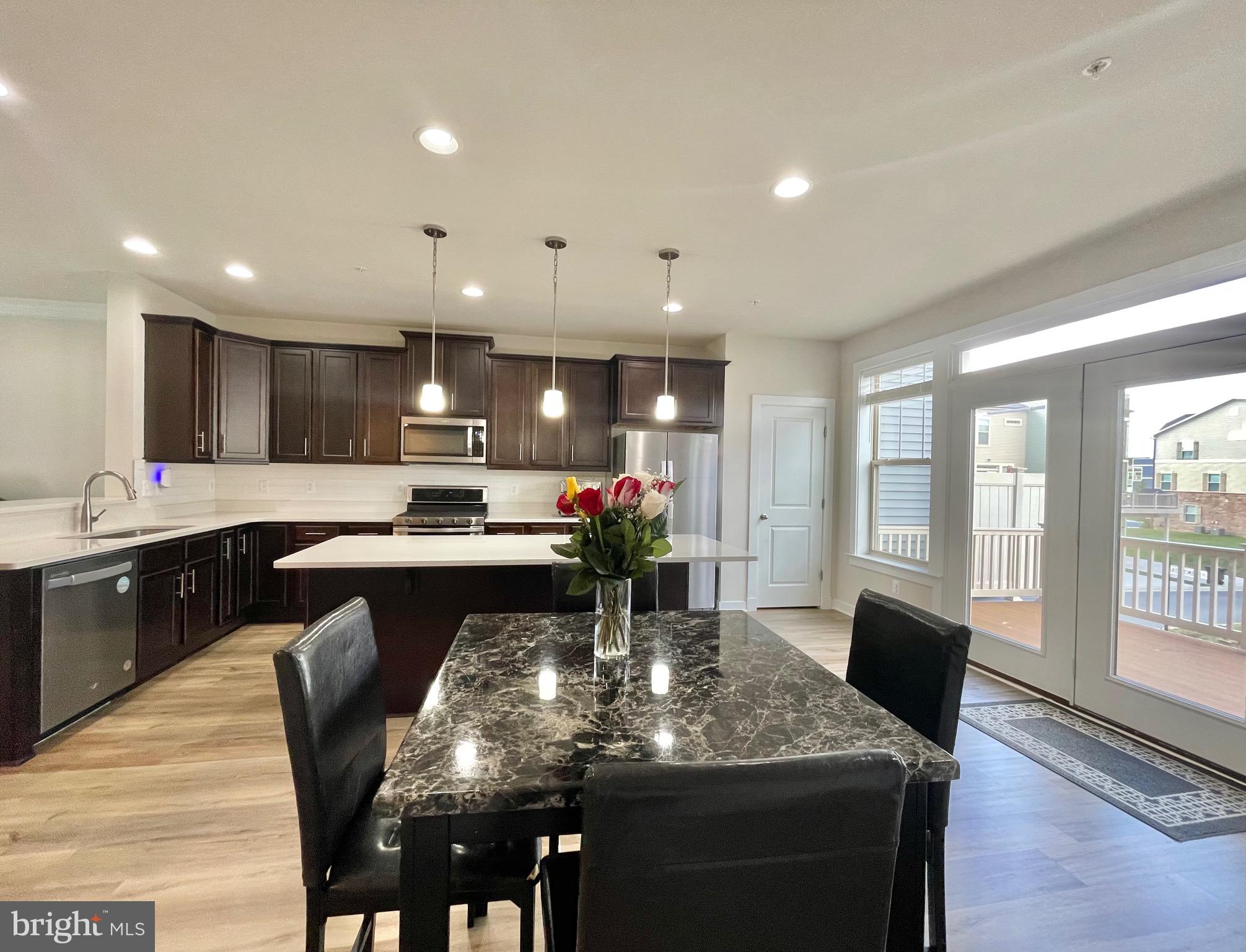 8608 SHADY PINES DRIVE 22712