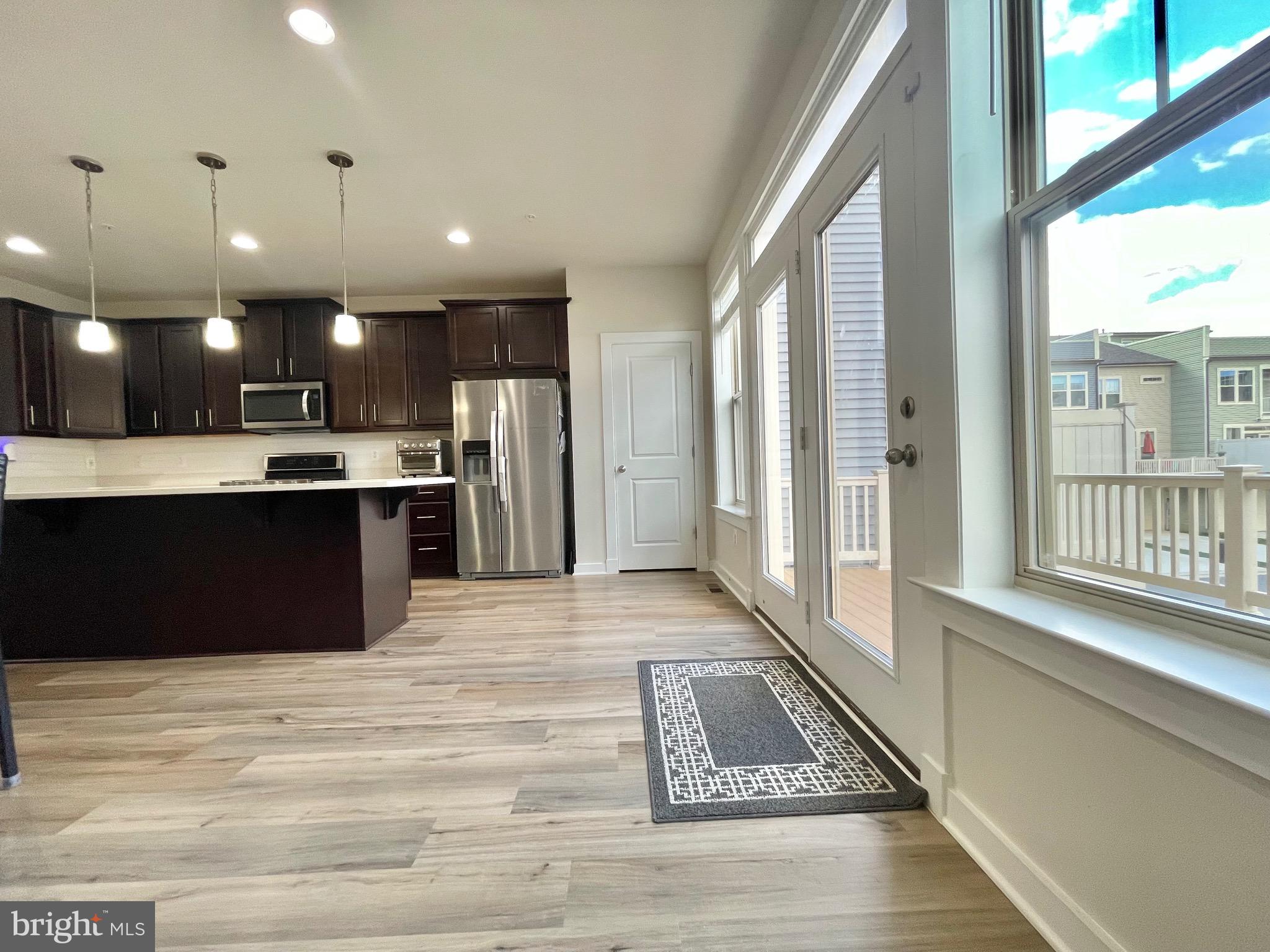 VILLAGES OF URBANA - Residential Lease