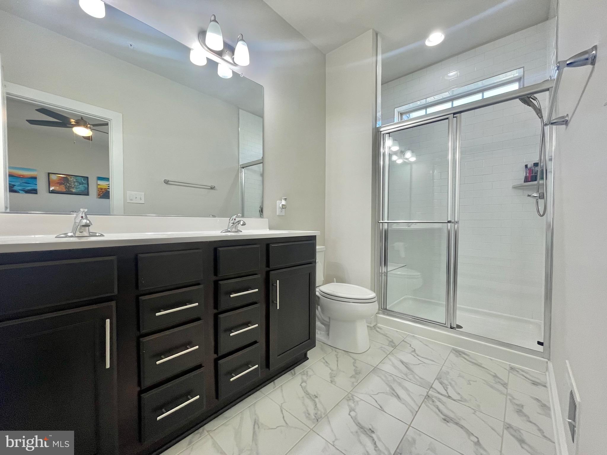 VILLAGES OF URBANA - Residential Lease