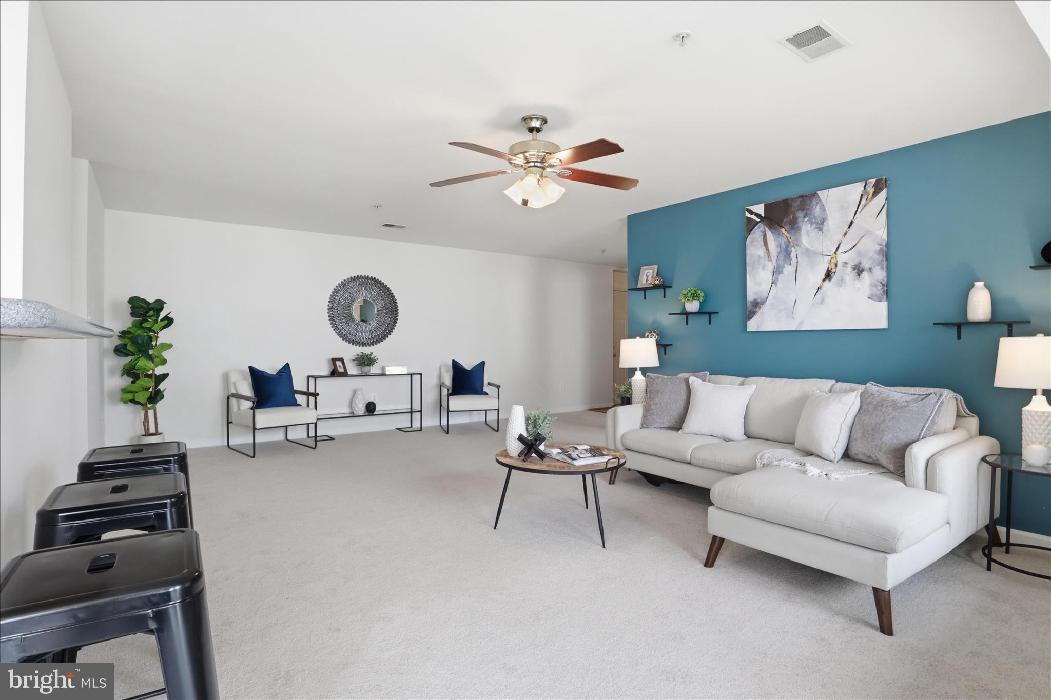 SOUTH MEADOWS - Residential