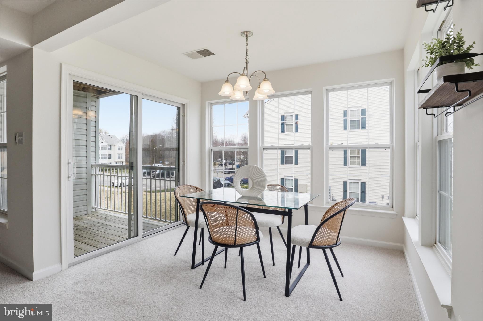 SOUTH MEADOWS - Residential