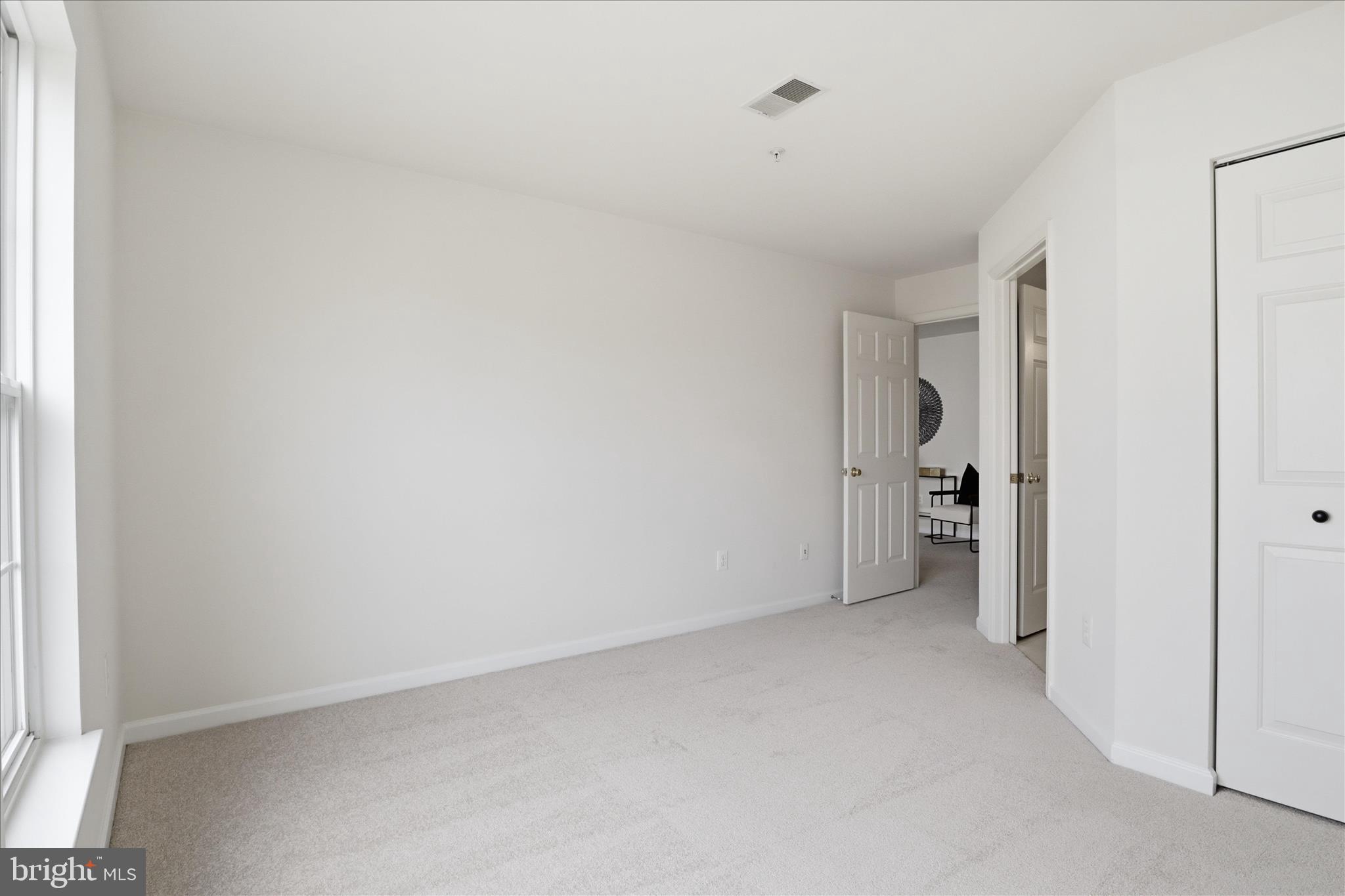 SOUTH MEADOWS - Residential