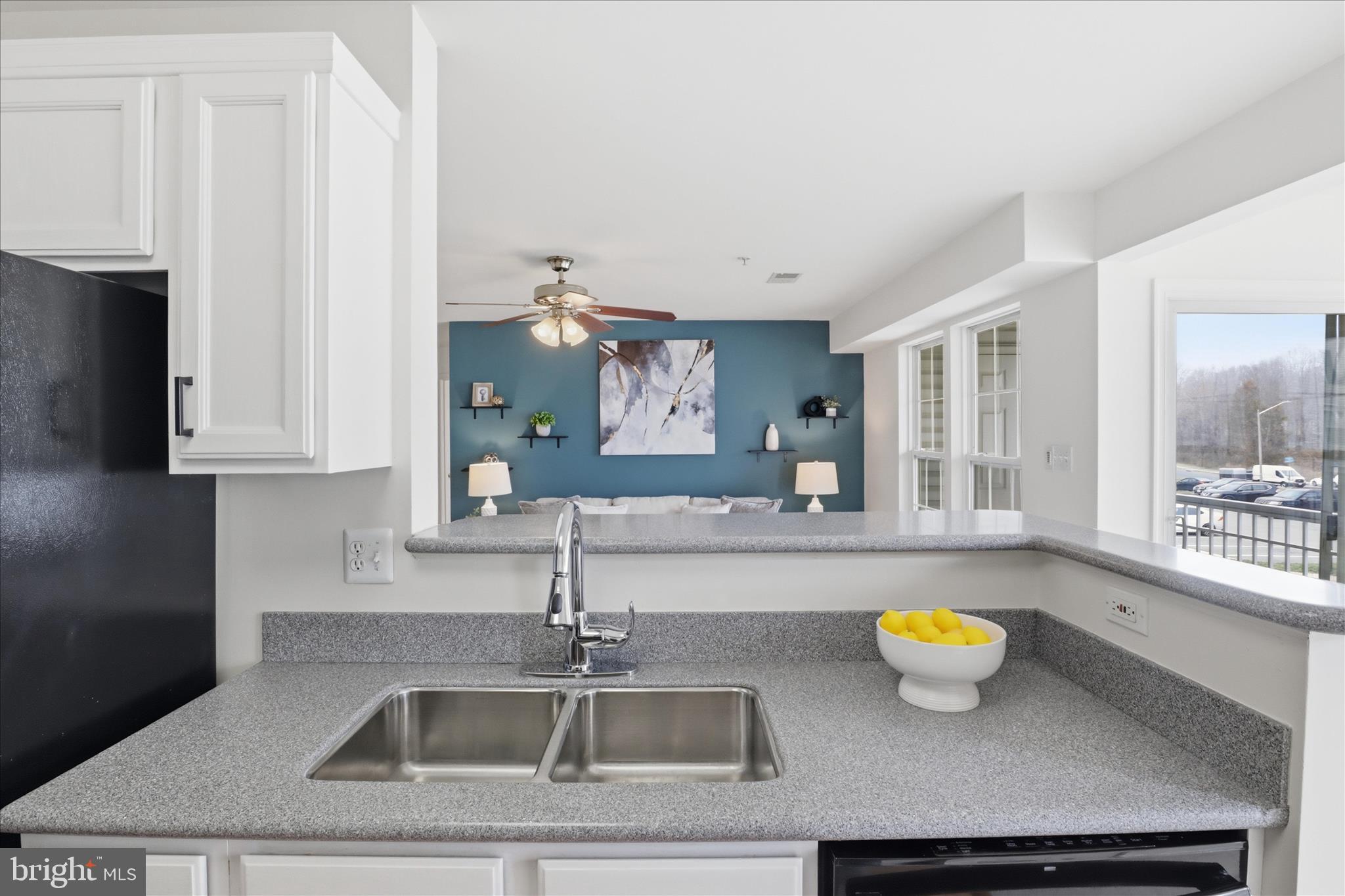 SOUTH MEADOWS - Residential