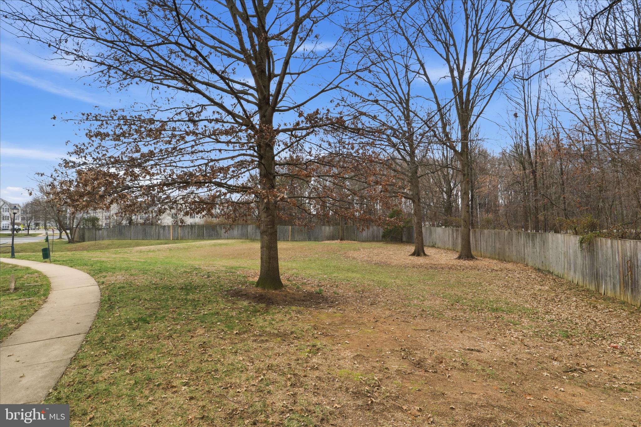 SOUTH MEADOWS - Residential