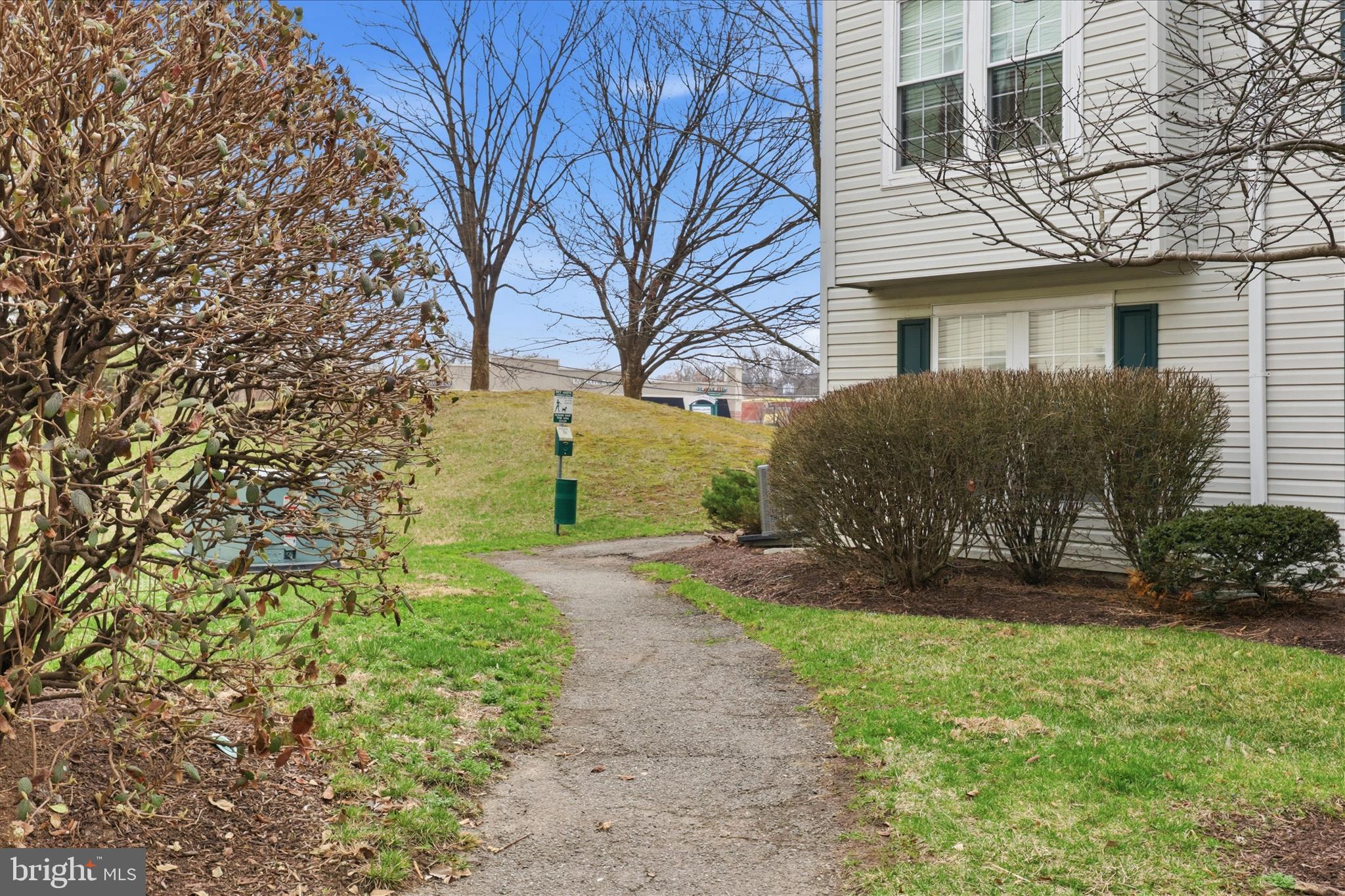 SOUTH MEADOWS - Residential