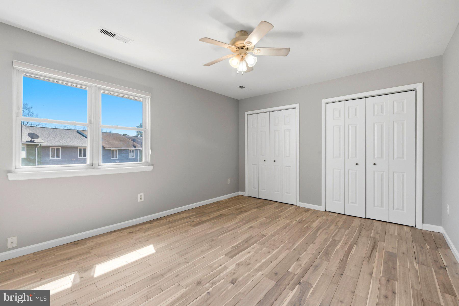 TOWNE CREST - Residential