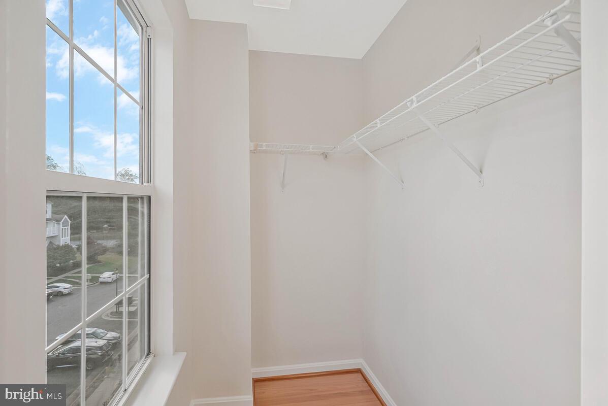 LAKE RIDGE POINTE CONDO - Residential