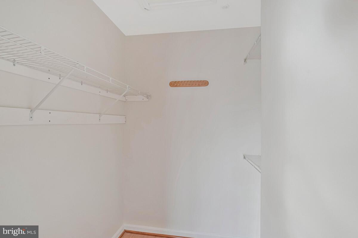 LAKE RIDGE POINTE CONDO - Residential