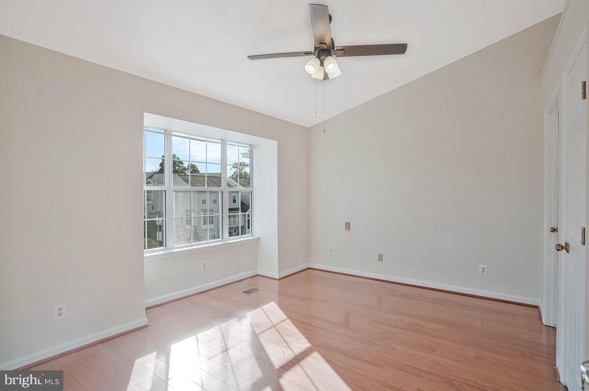 LAKE RIDGE POINTE CONDO - Residential