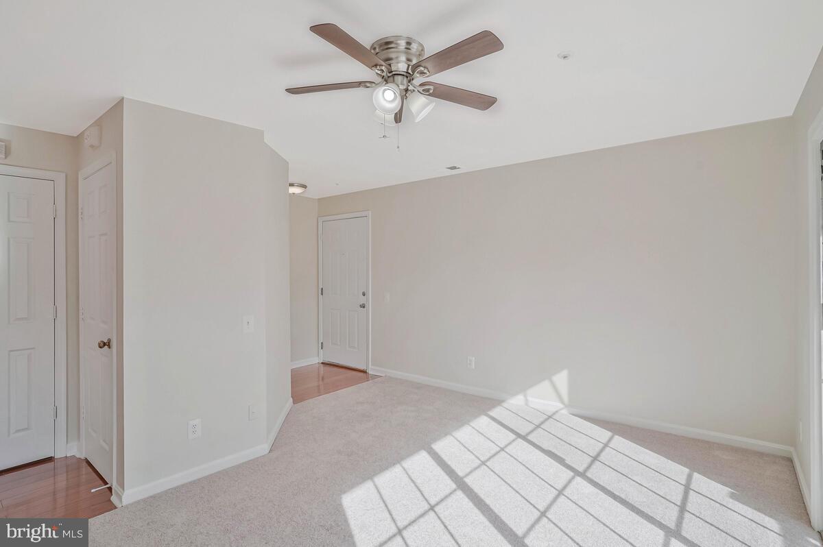 LAKE RIDGE POINTE CONDO - Residential