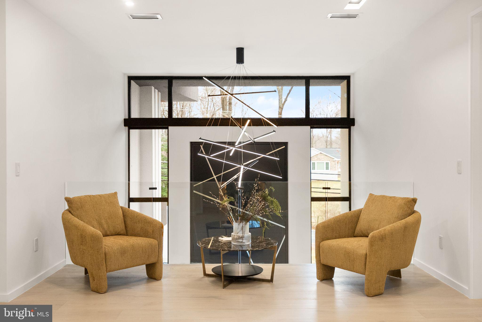 SALONA VILLAGE - Residential