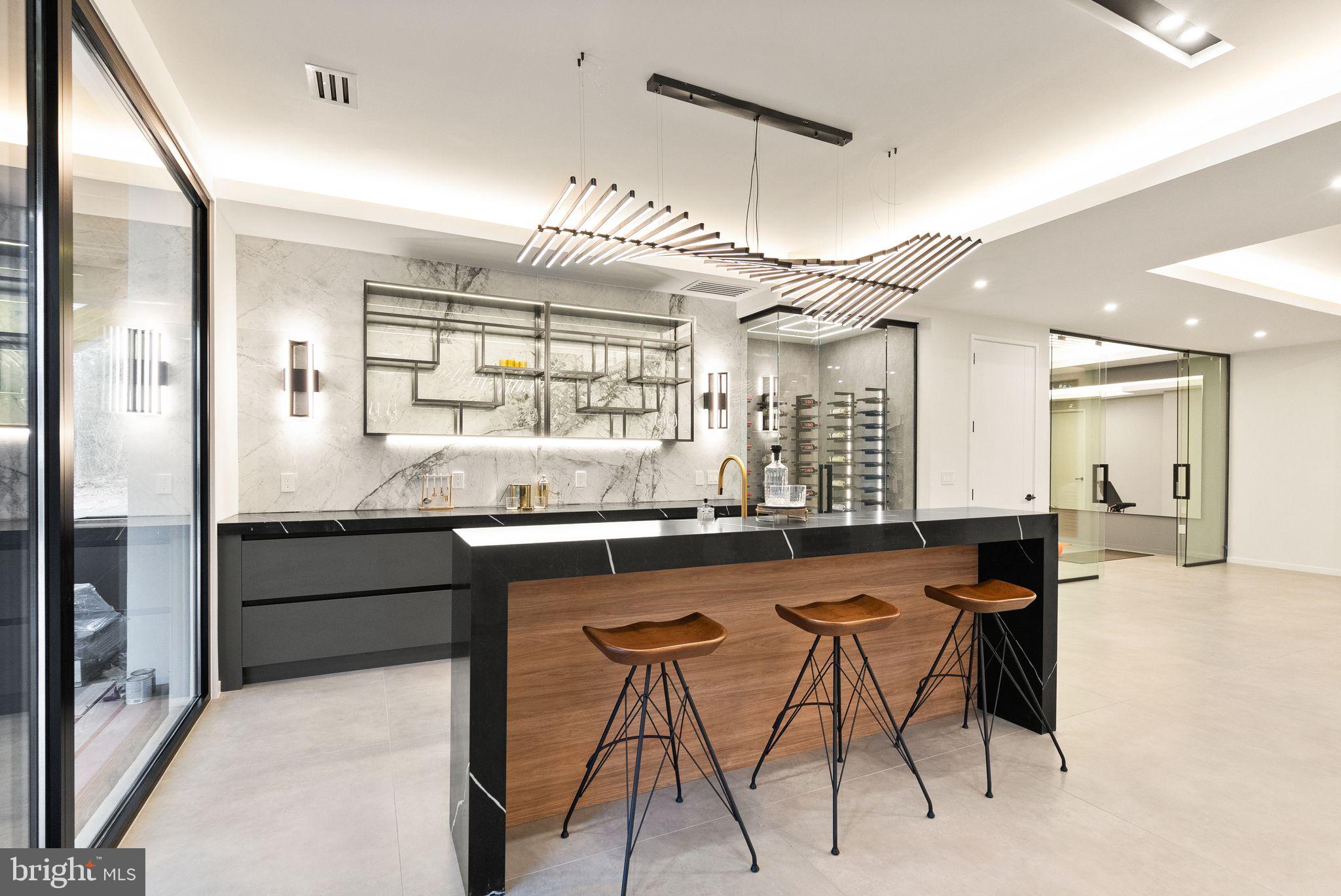 SALONA VILLAGE - Residential