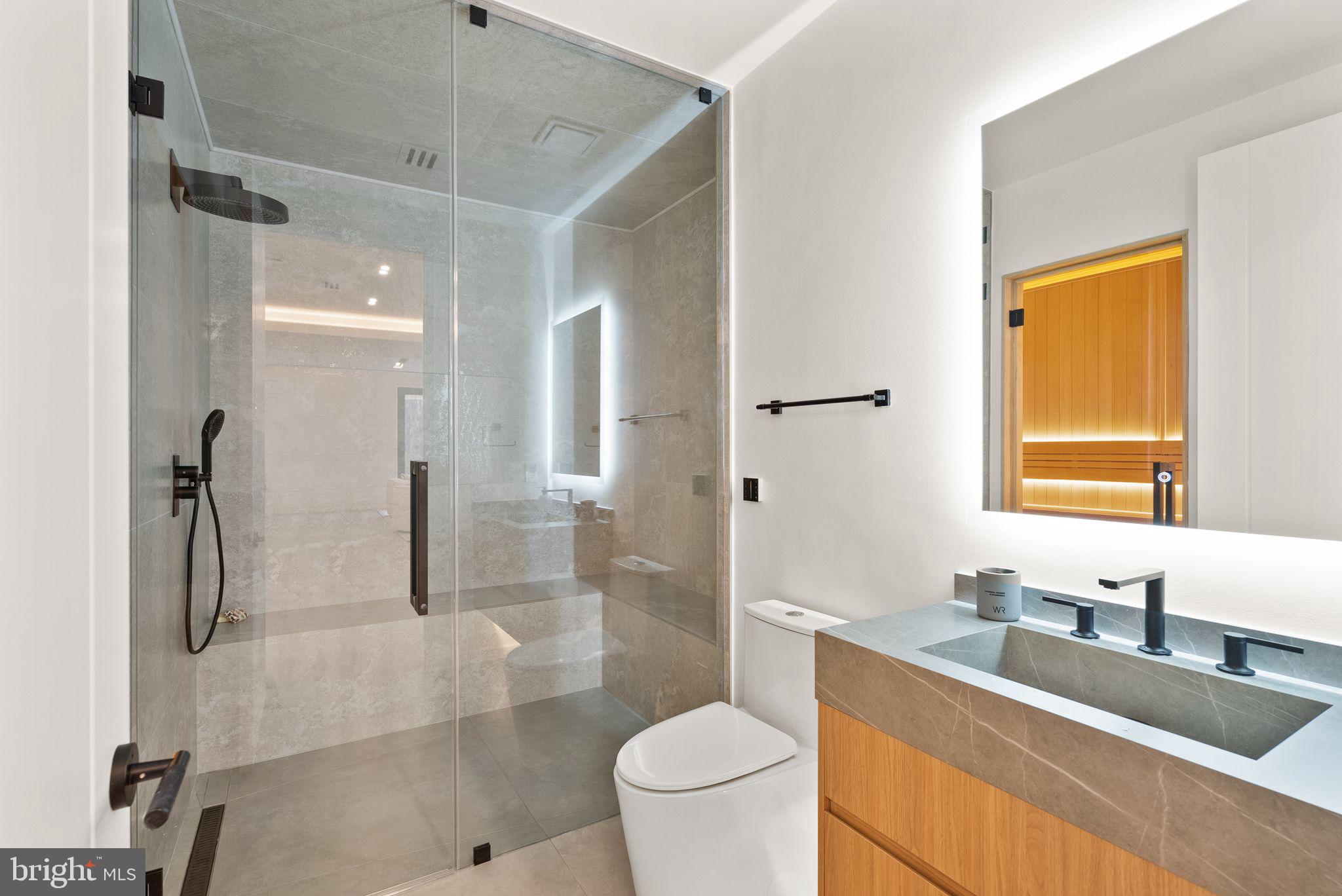 SALONA VILLAGE - Residential