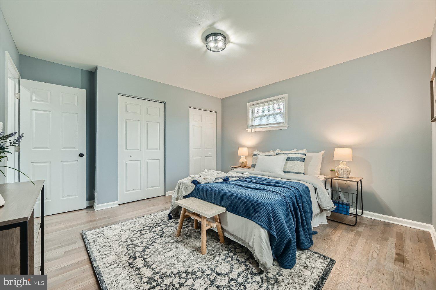 WINDSOR FARMS - Residential