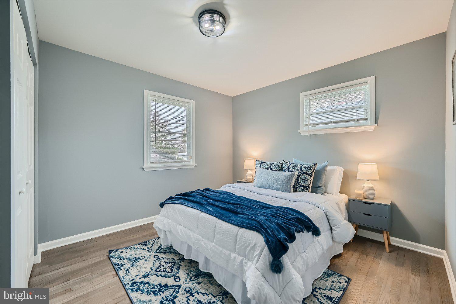 WINDSOR FARMS - Residential