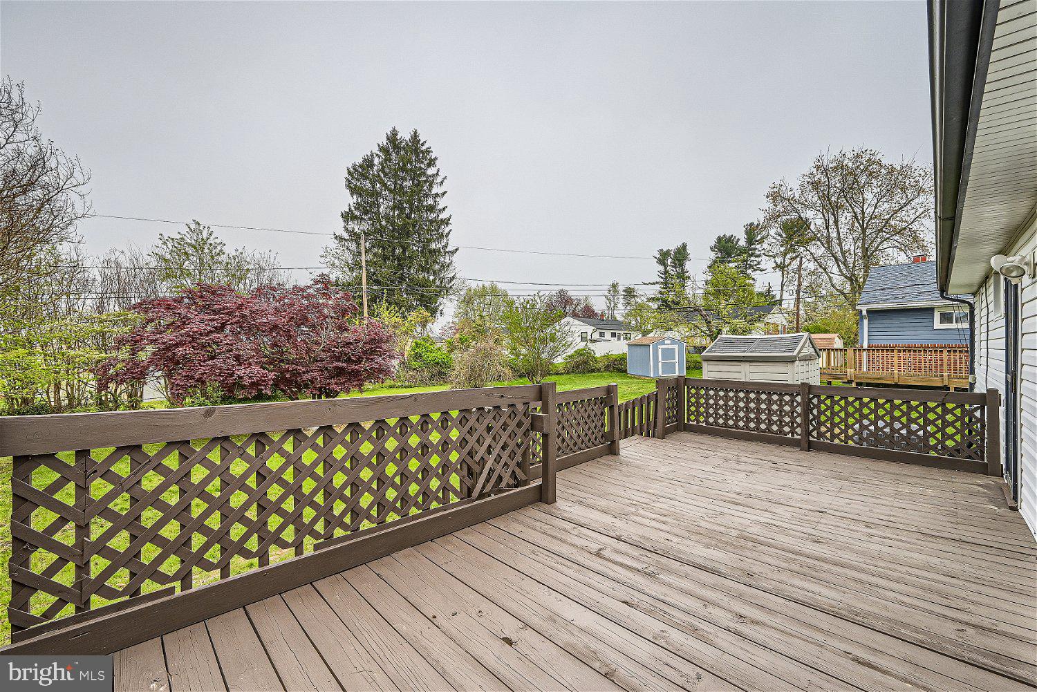 WINDSOR FARMS - Residential