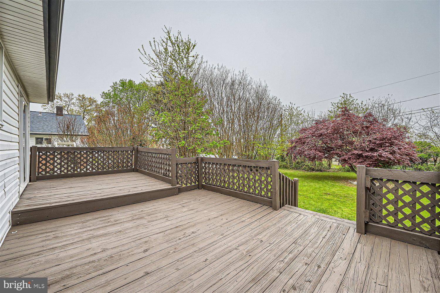 WINDSOR FARMS - Residential