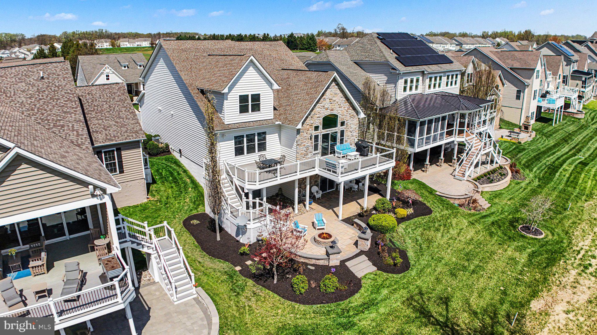 531 RISEN STAR COURT