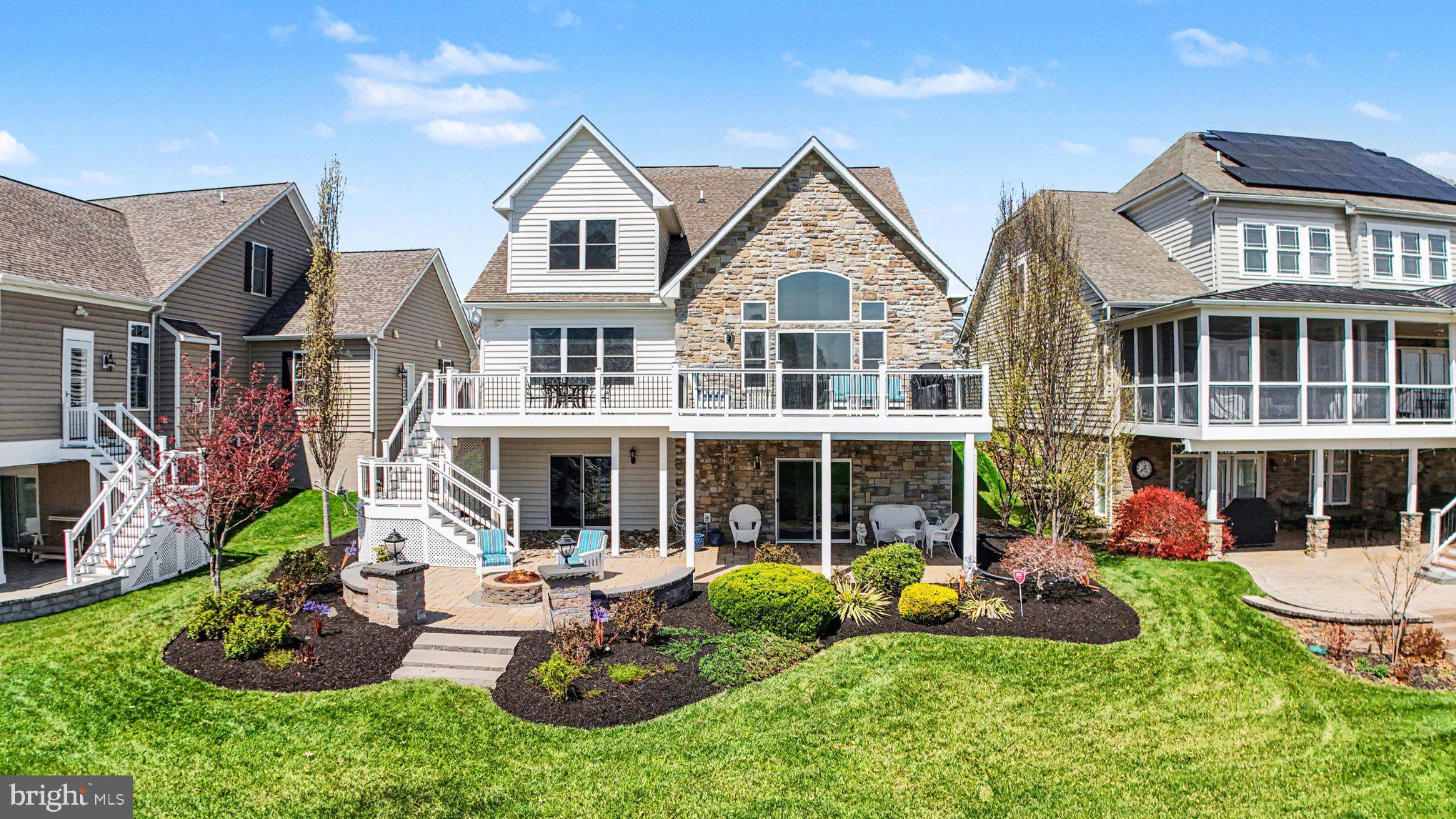 531 RISEN STAR COURT