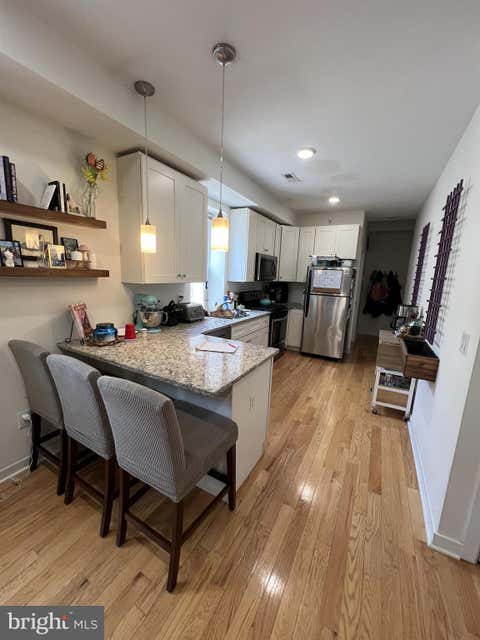 Townhouse For Rent - 1926 Girard Avenue #3F<br/> Philadelphia County, PHILADELPHIA, PA 19130