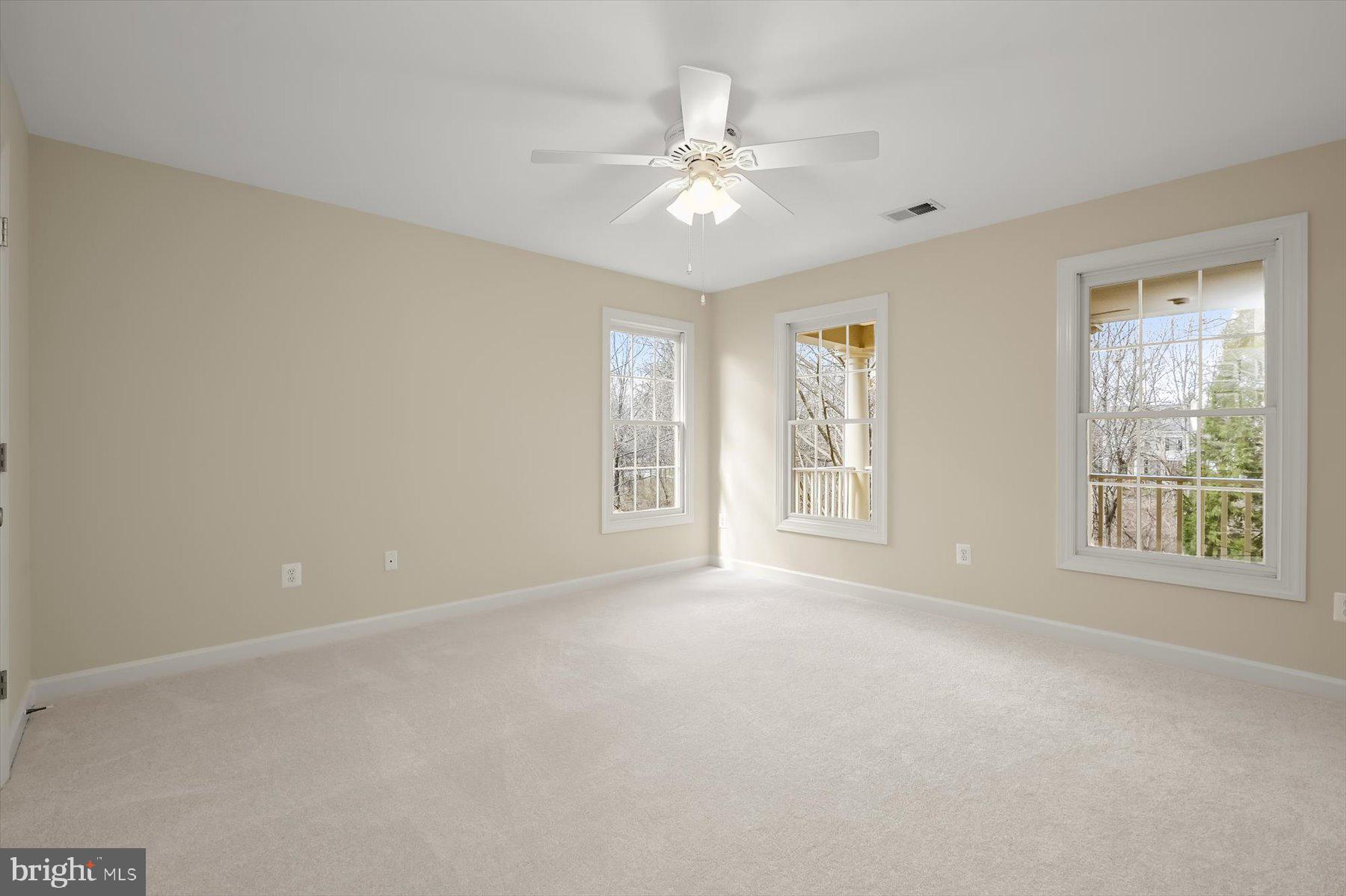 KING FARM - Residential