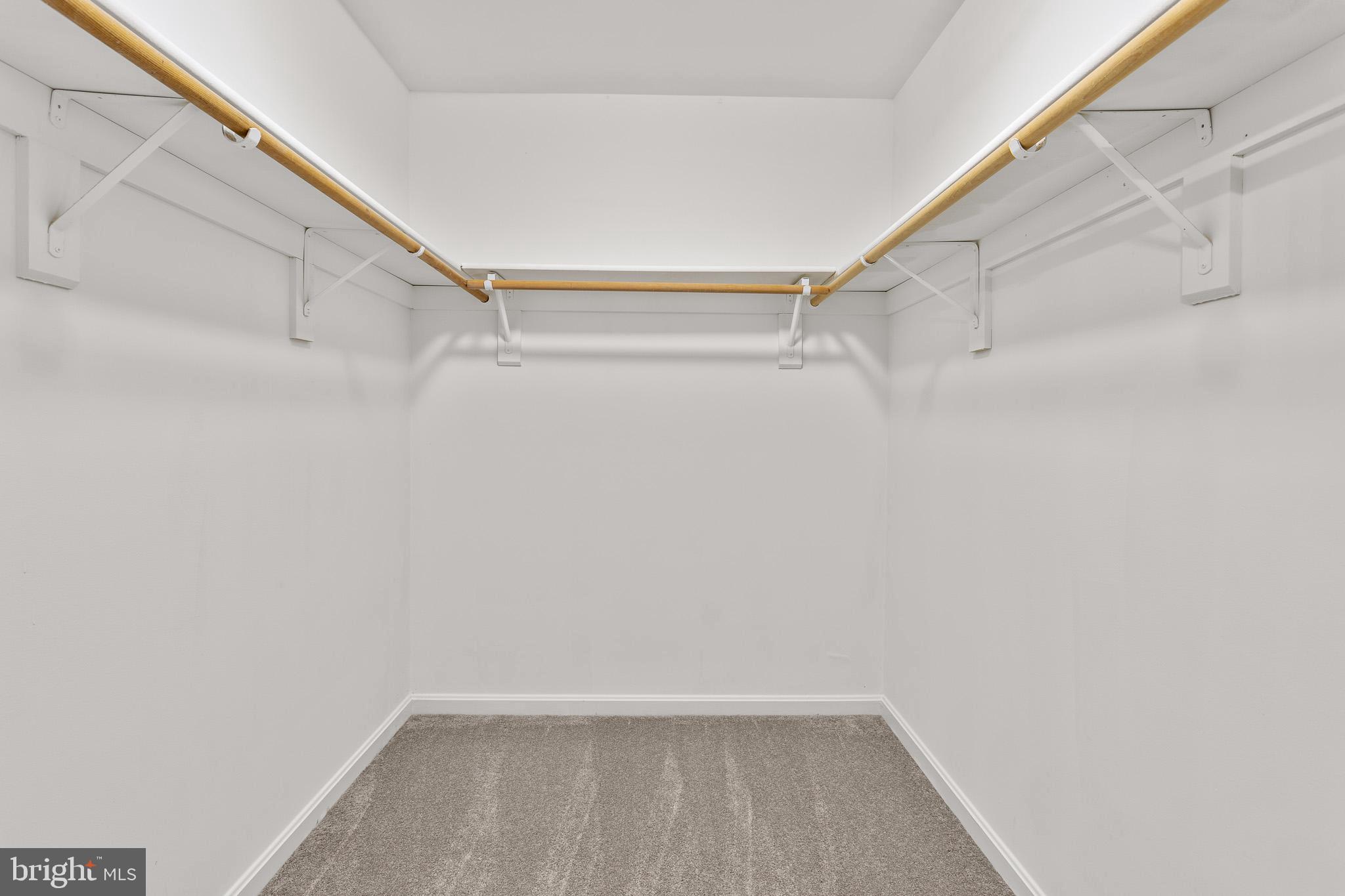 QUEENSBERRY - Residential